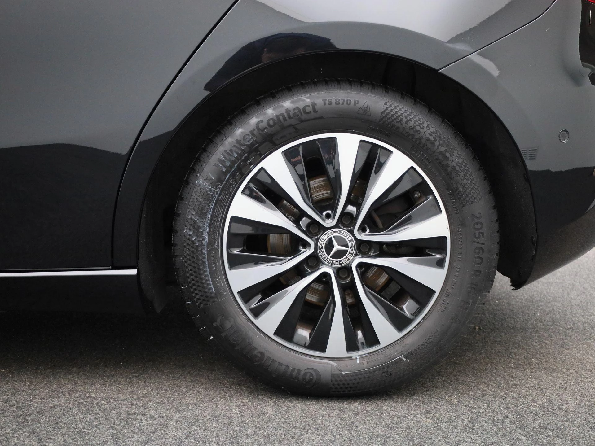 Mercedes-Benz-A-Klasse-image-12