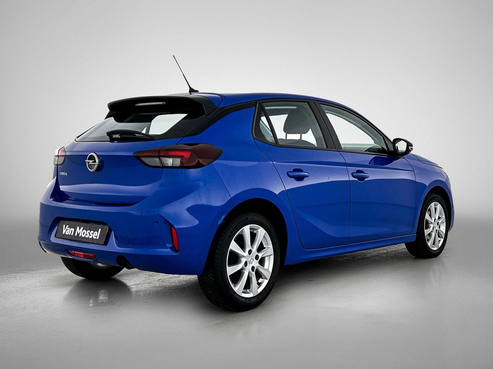 Opel-Corsa-image-3