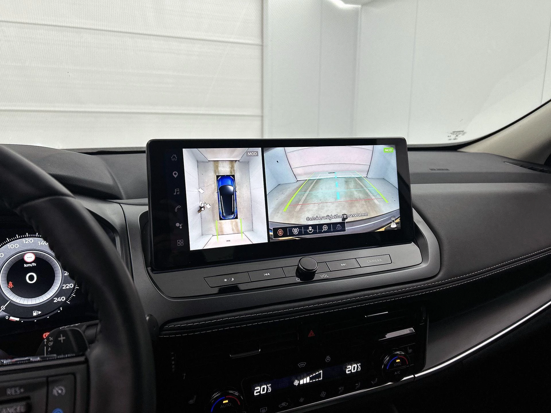 Nissan-QASHQAI-image-15