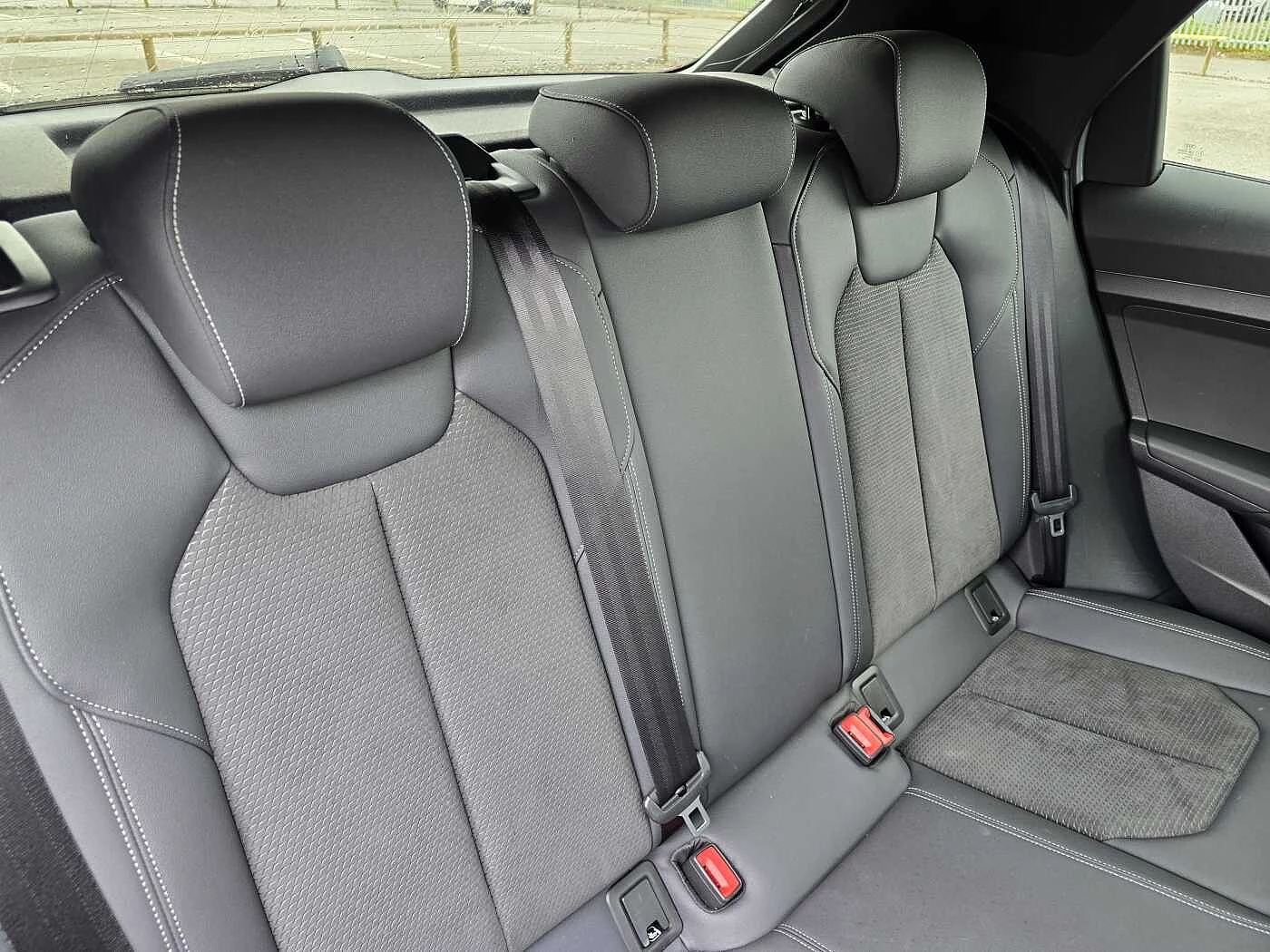 Audi-A1 Sportback-image-16