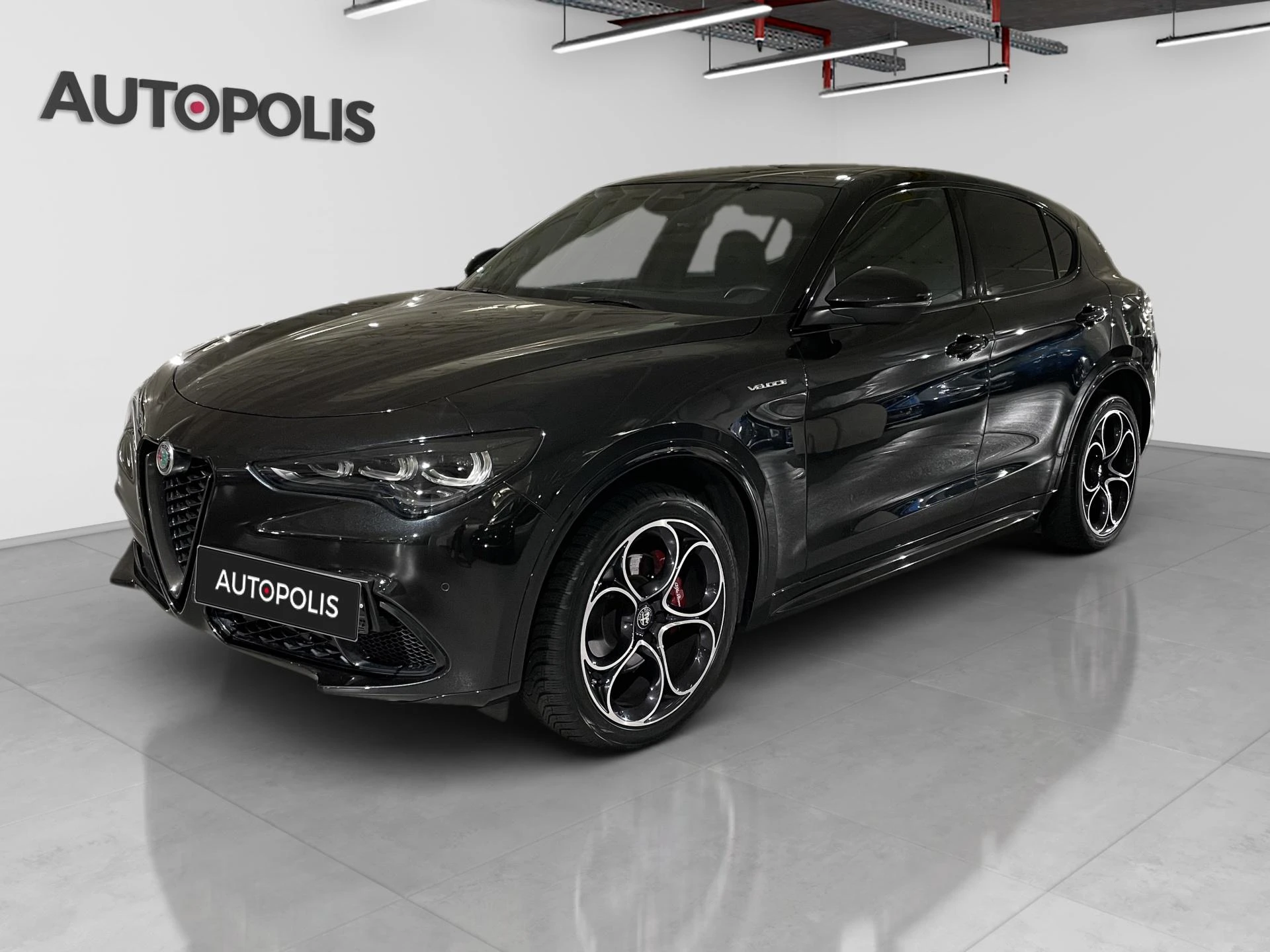 Alfa Romeo-Stelvio-image-0