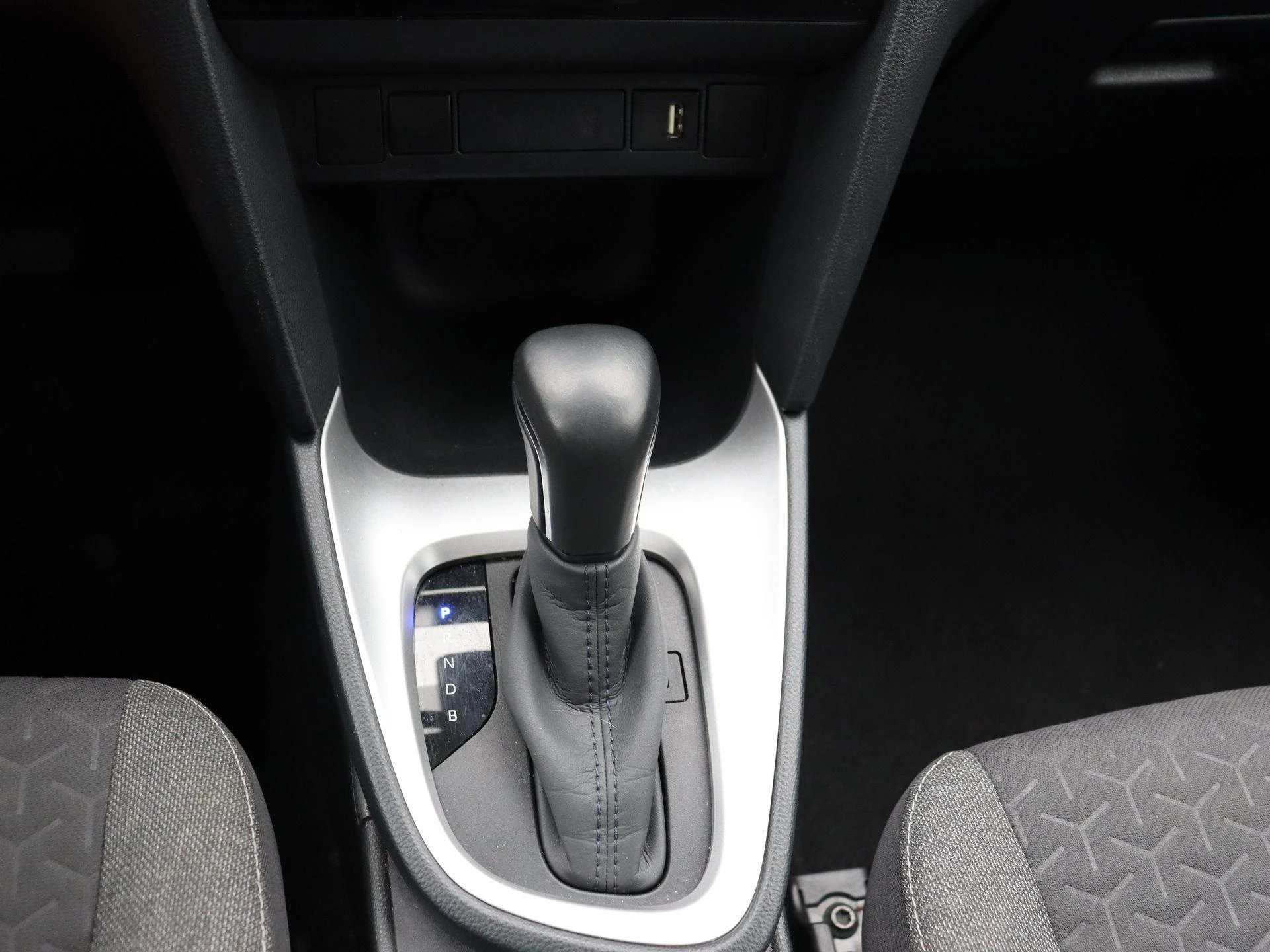 Toyota Yaris Cross 1.5 VVT-ie Hybrid 85kW Dynamic CVT