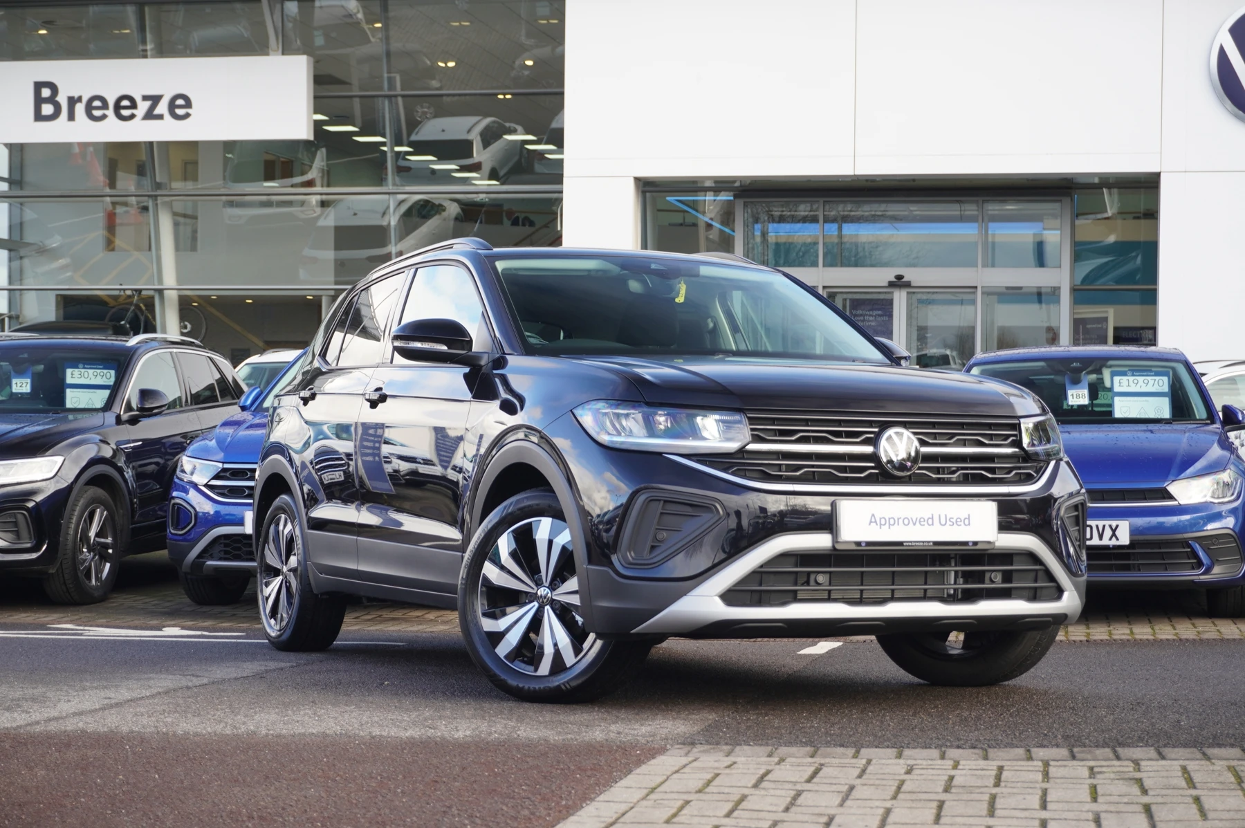 Volkswagen-T-Cross-image-44