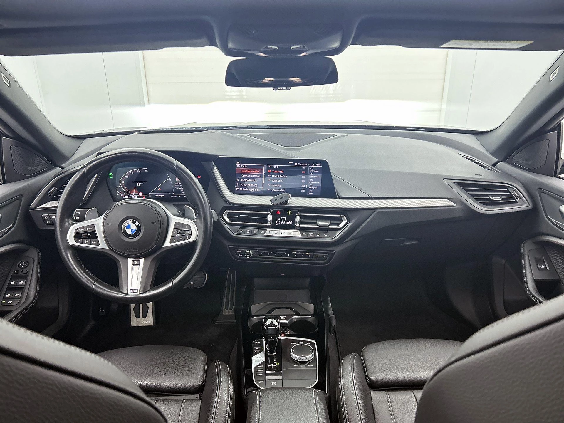 BMW-2 Serie-image-21