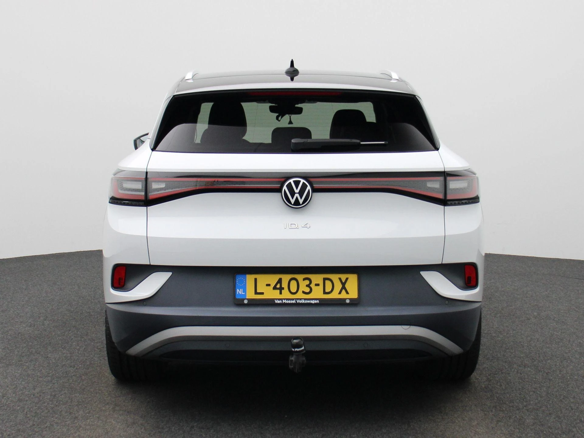 Volkswagen-ID.4-image-4