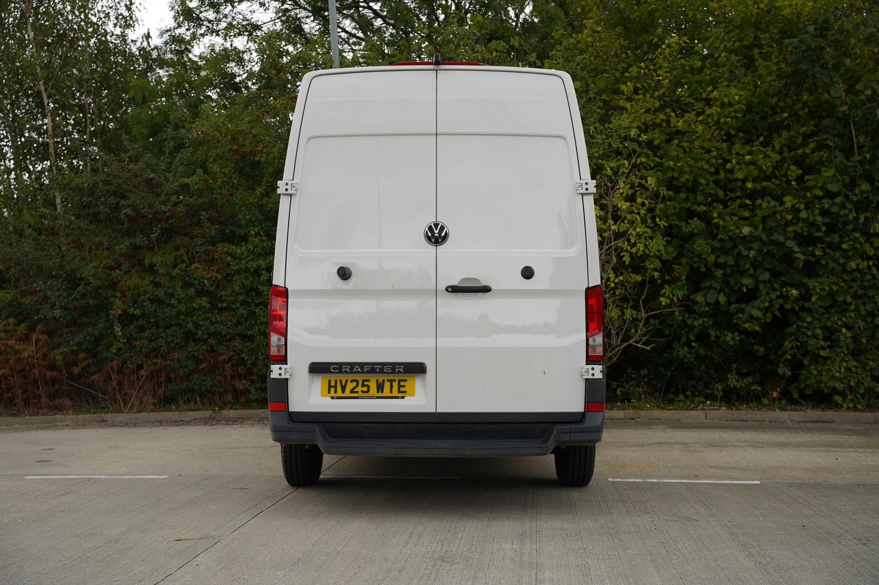Volkswagen-Crafter-image-13