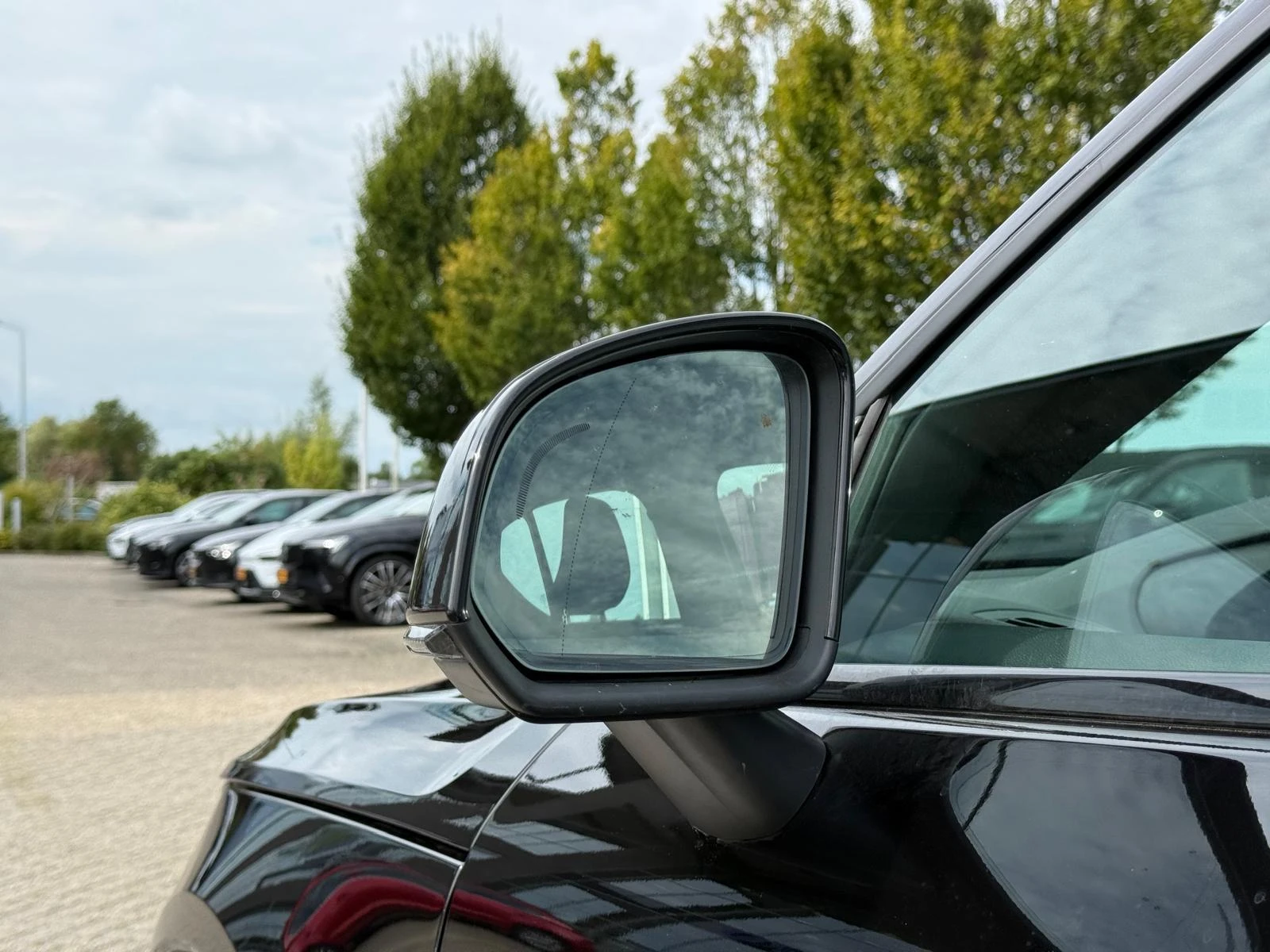 Volvo-XC40-image-4