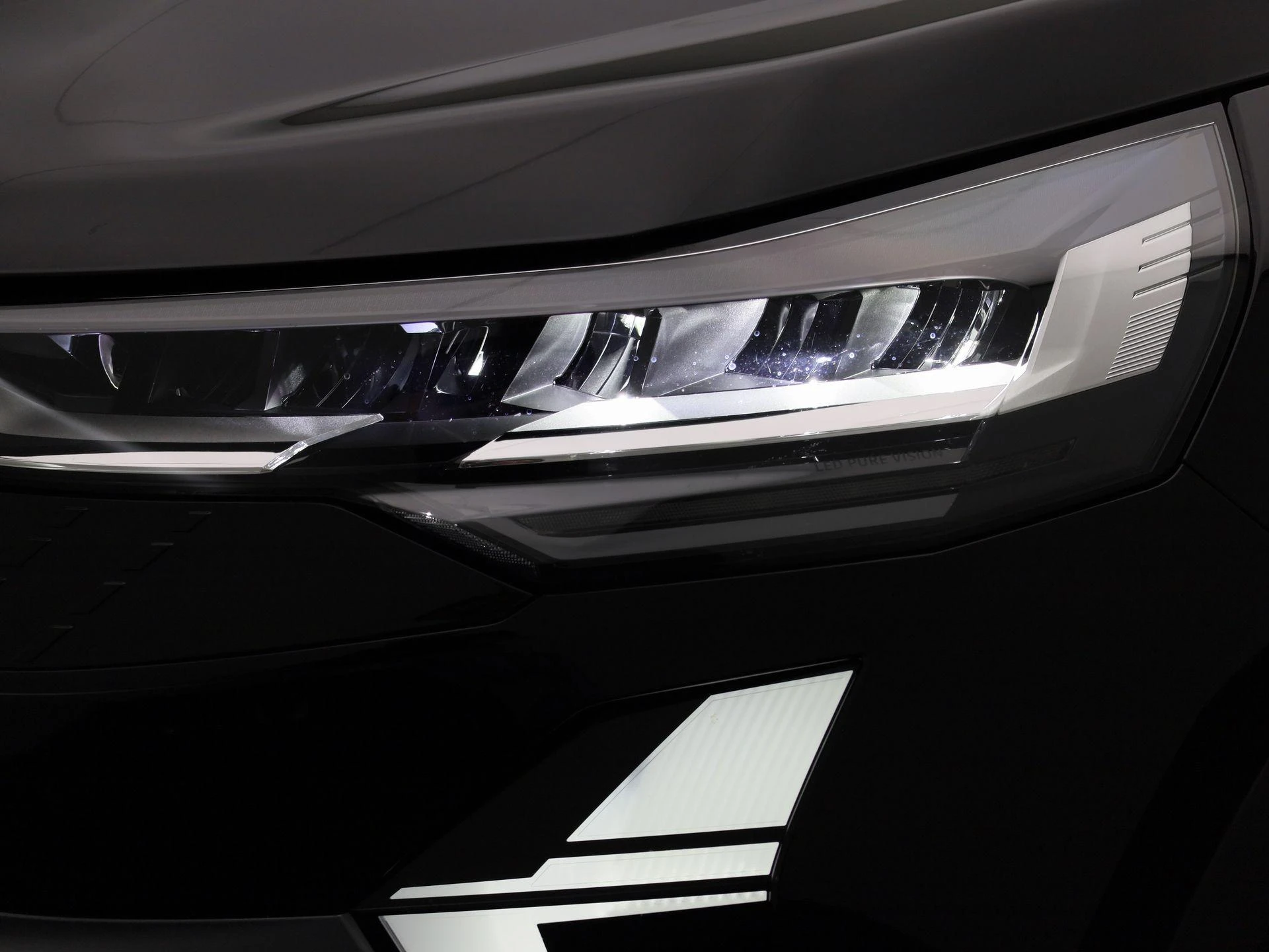 Renault-Captur-image-12