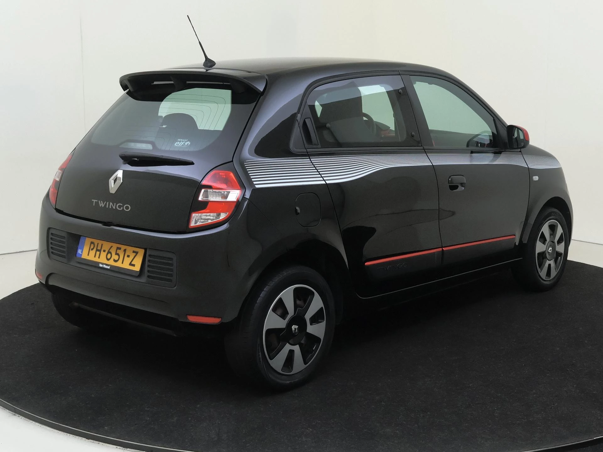 Renault-Twingo-image-3
