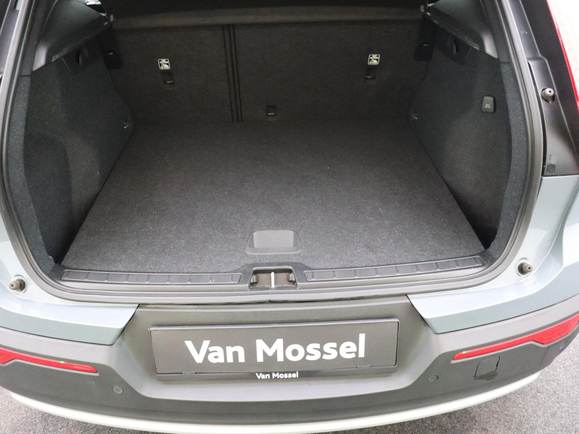 Volvo XC40 T4 PHEV PDC A | Cruise | LED