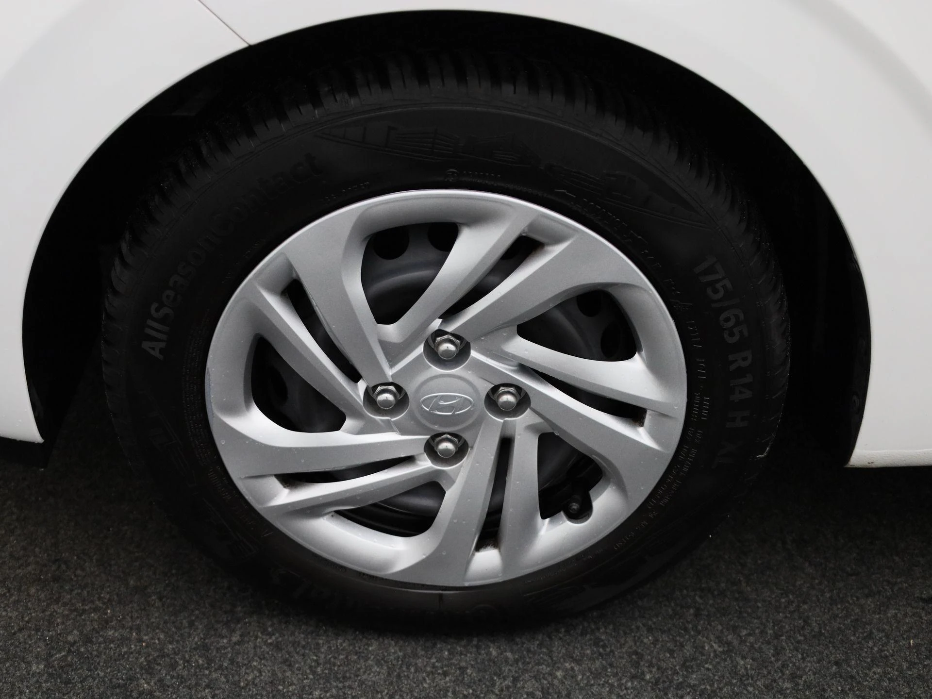 Hyundai i10 - 14
