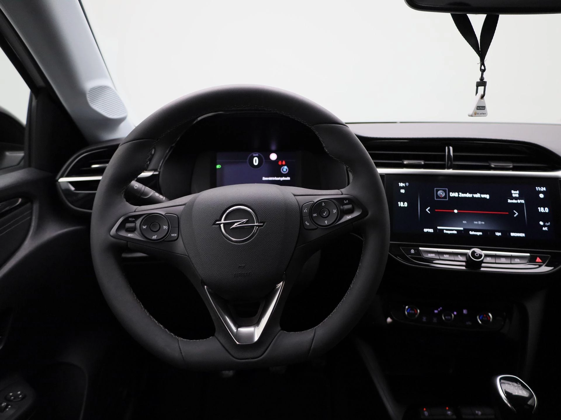 Opel-Corsa-image-6