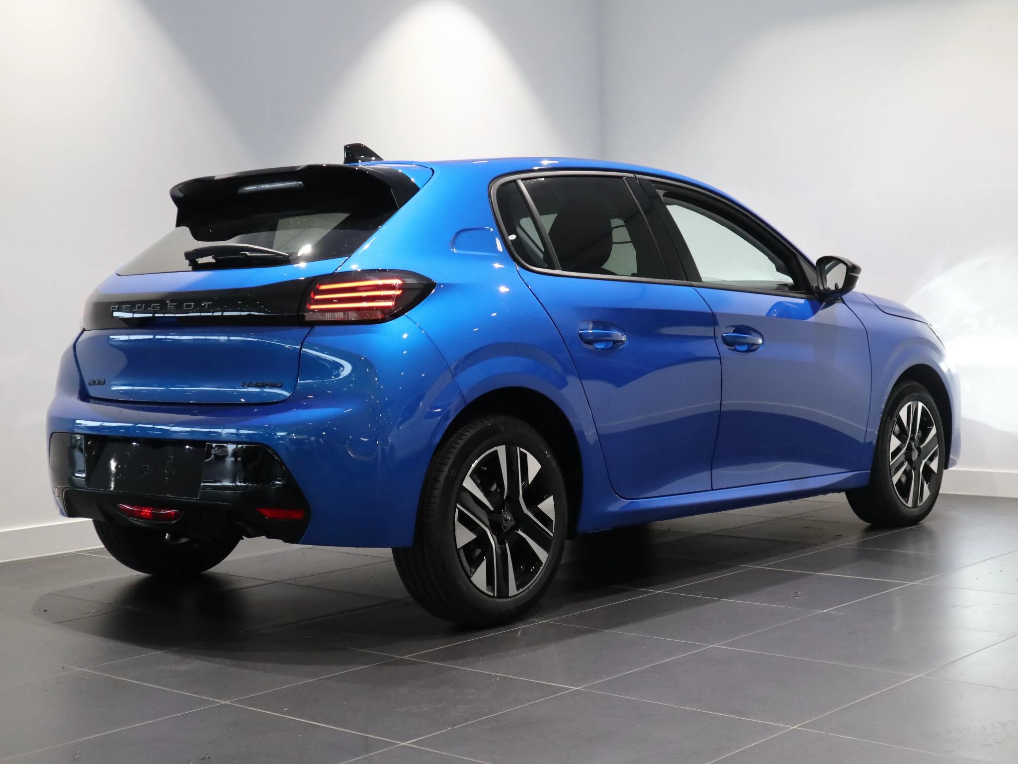 Peugeot-e-208-image-7