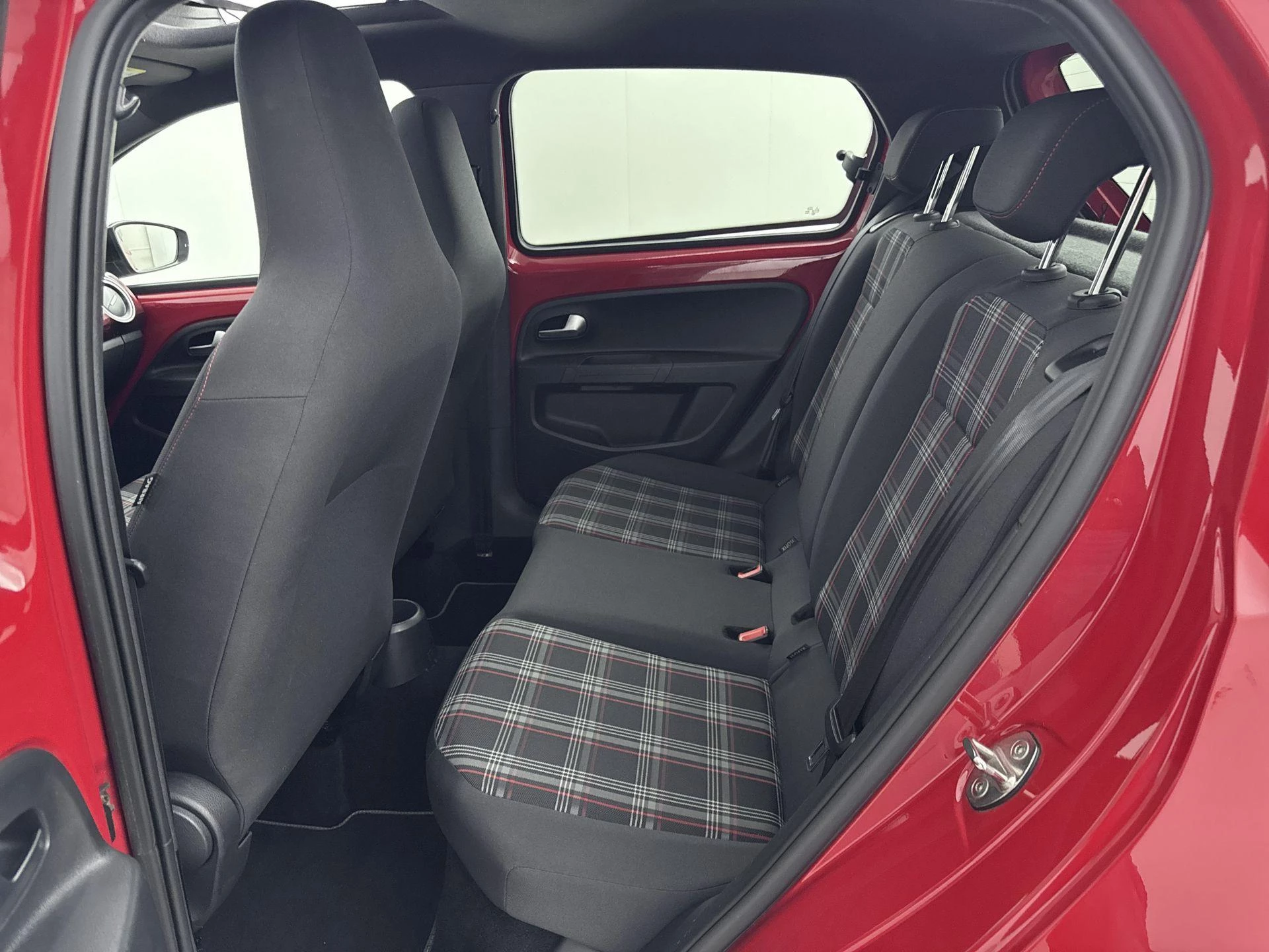 Volkswagen up! 1.0 TSI GTI 116PK