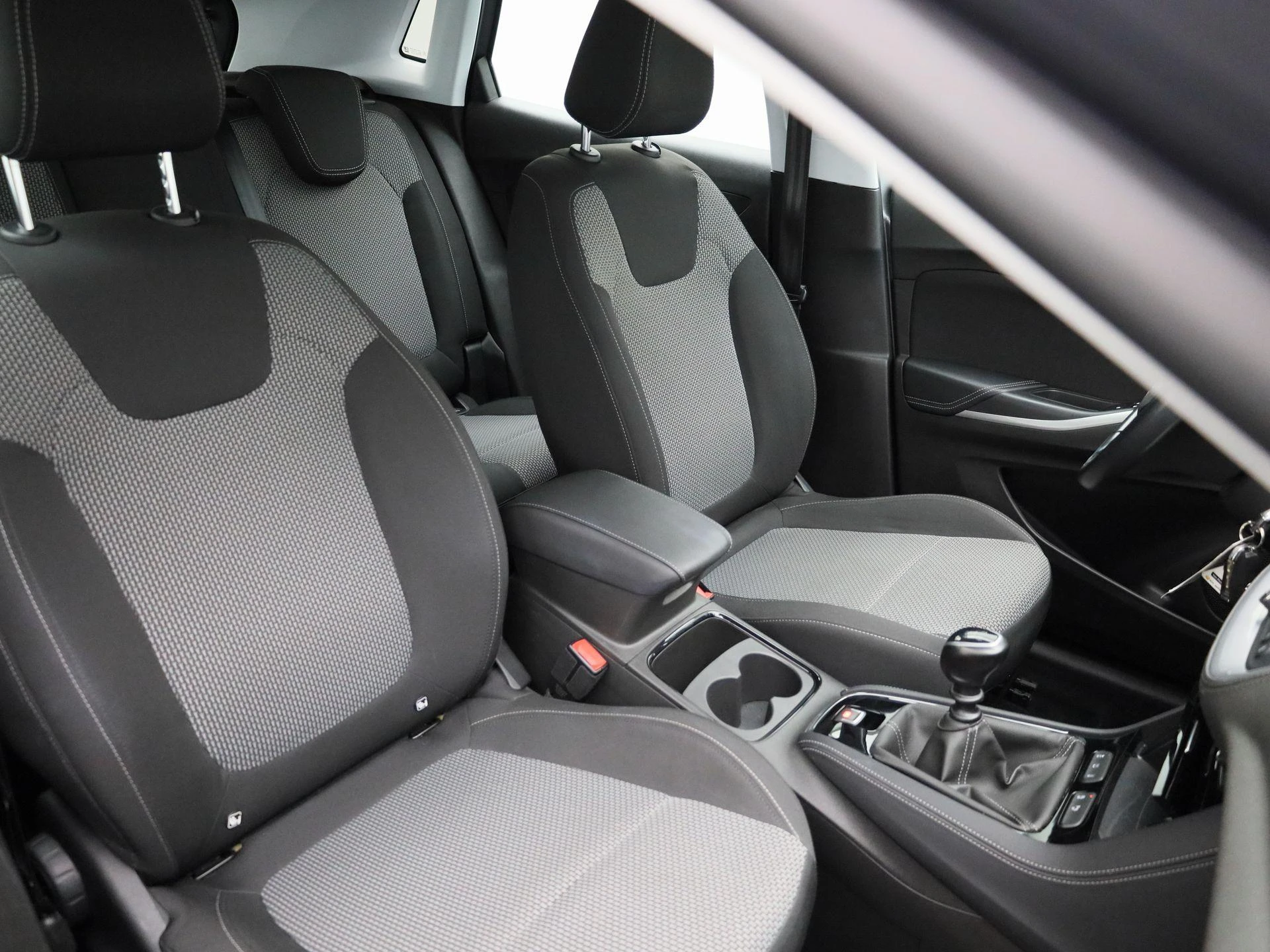 Opel-Grandland X-image-34