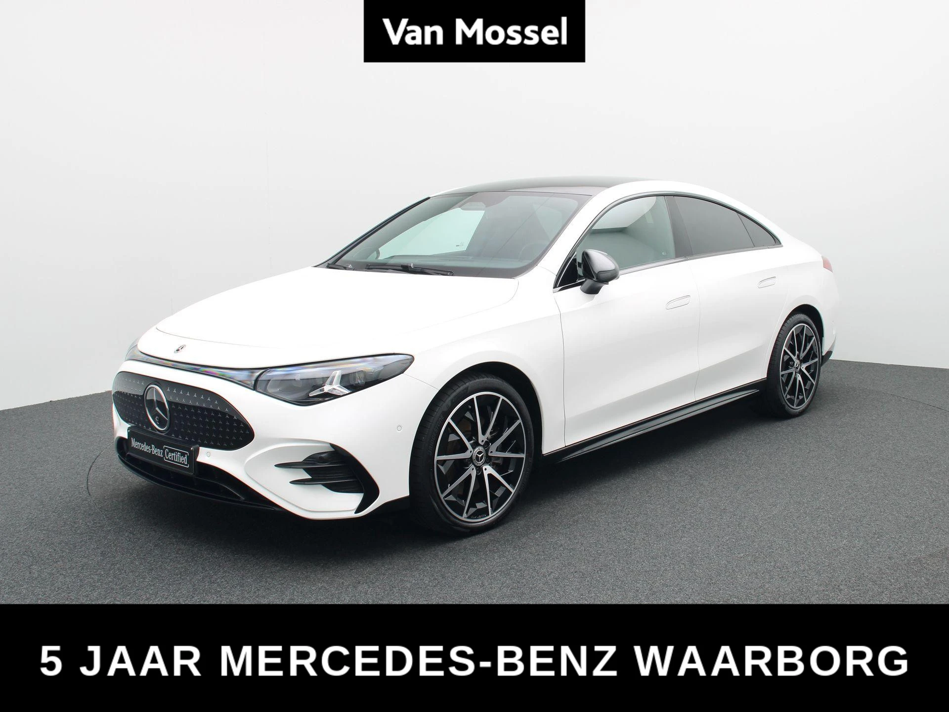 Mercedes-Benz-CLA-image-0