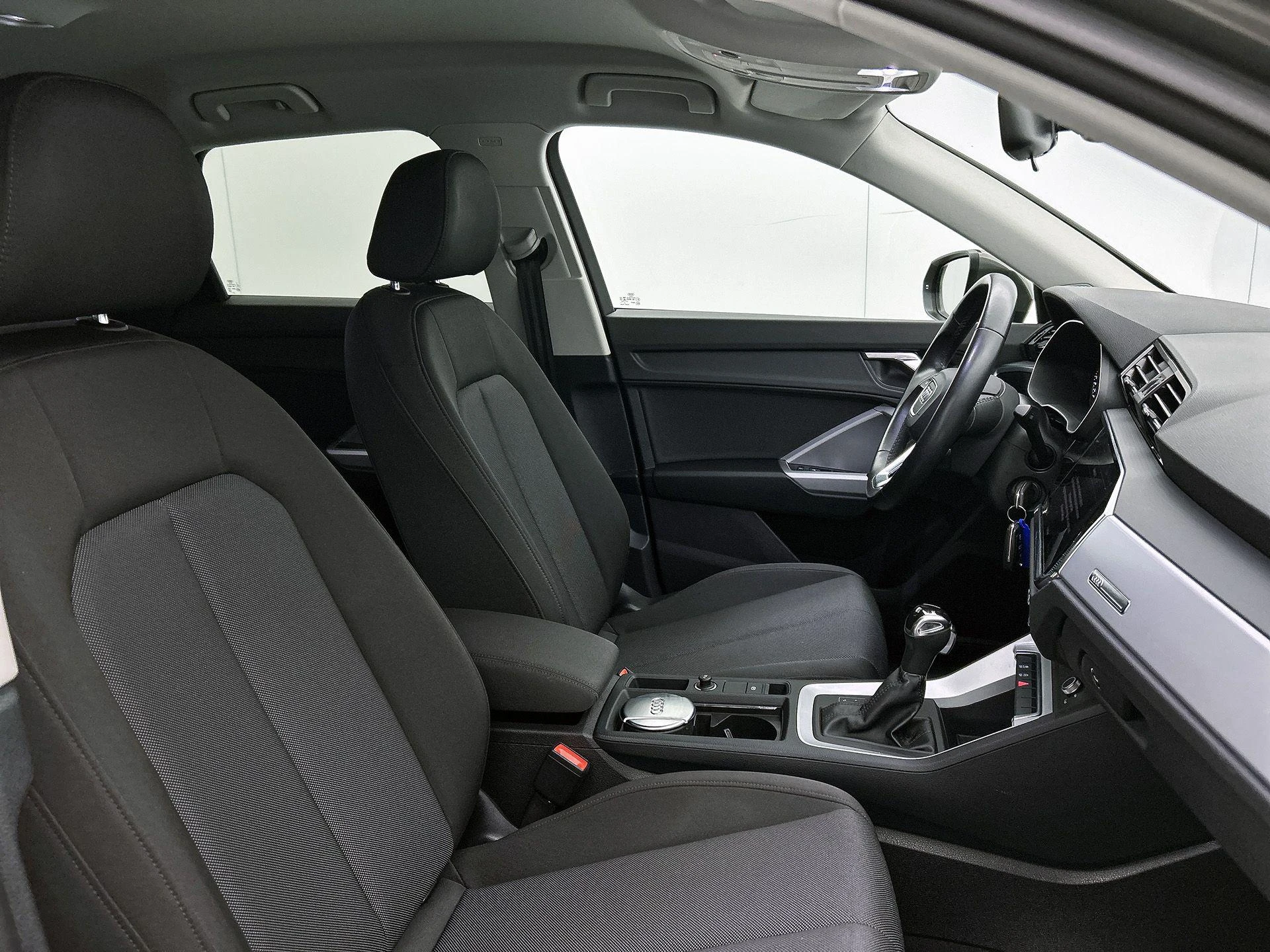 Audi-Q3-image-32