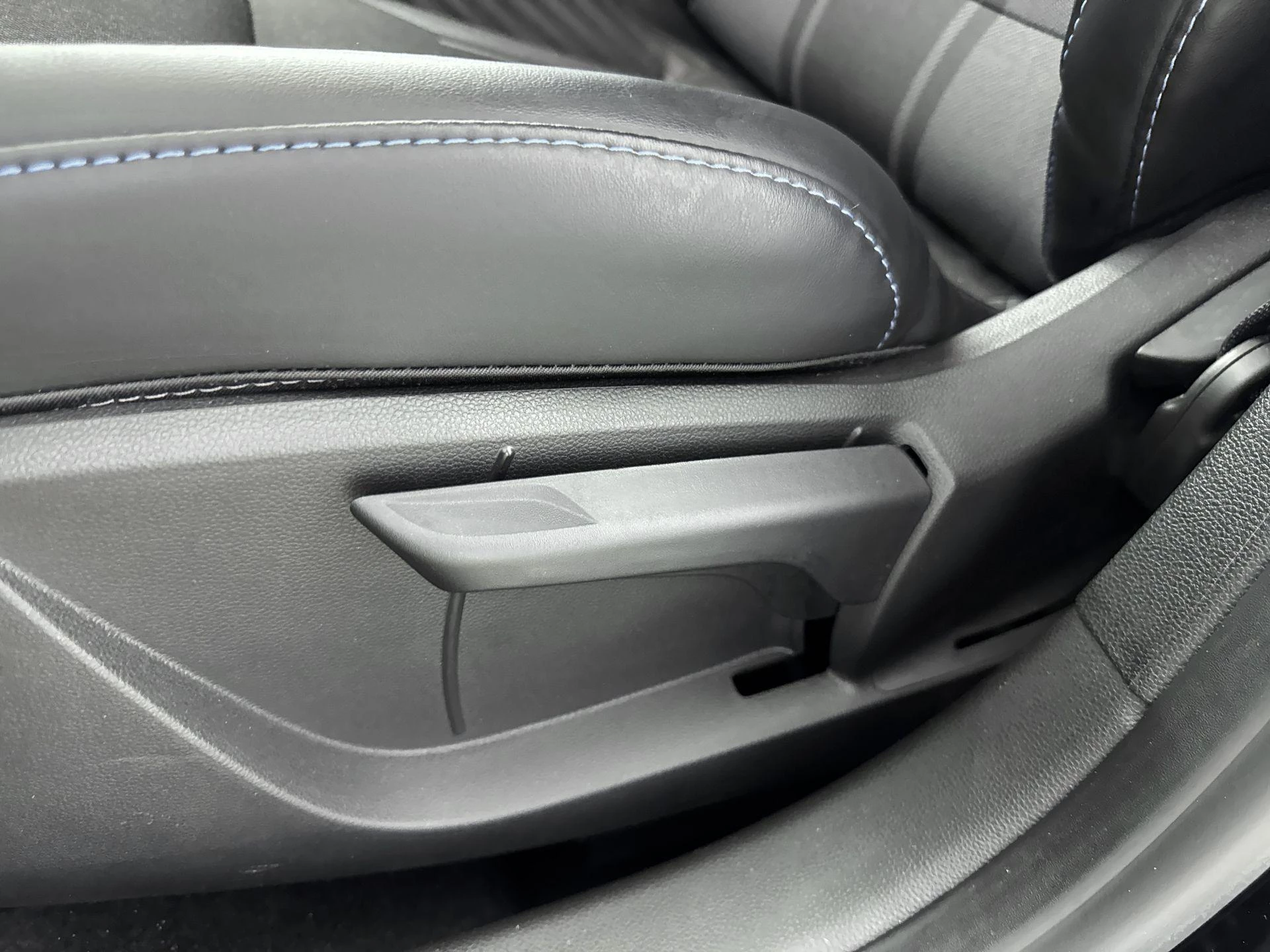 Renault-Clio-image-18