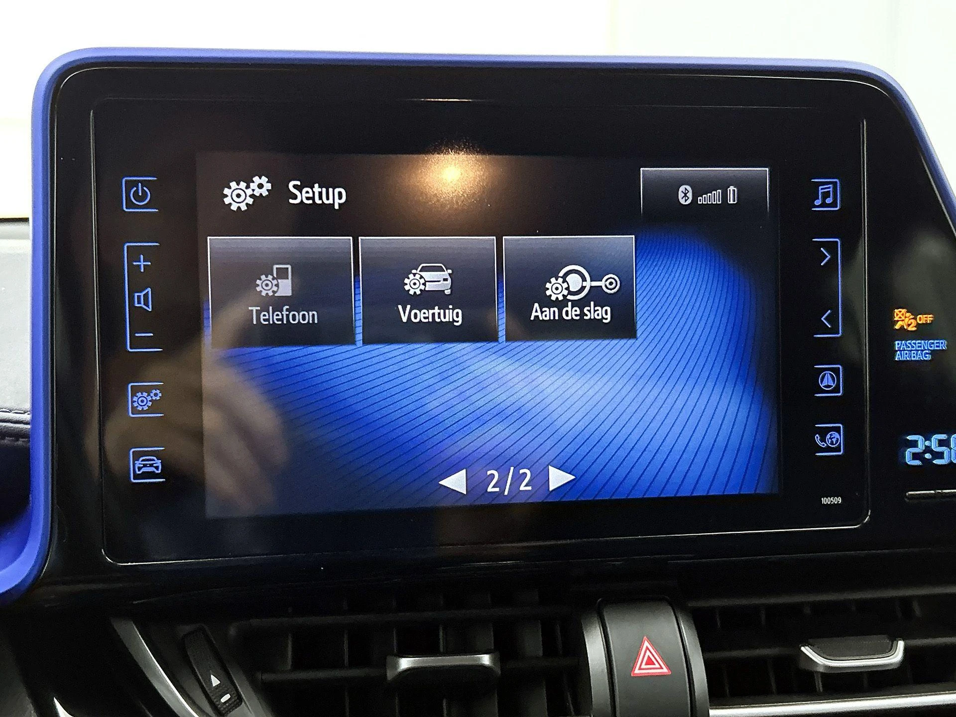 Toyota-C-HR-image-9