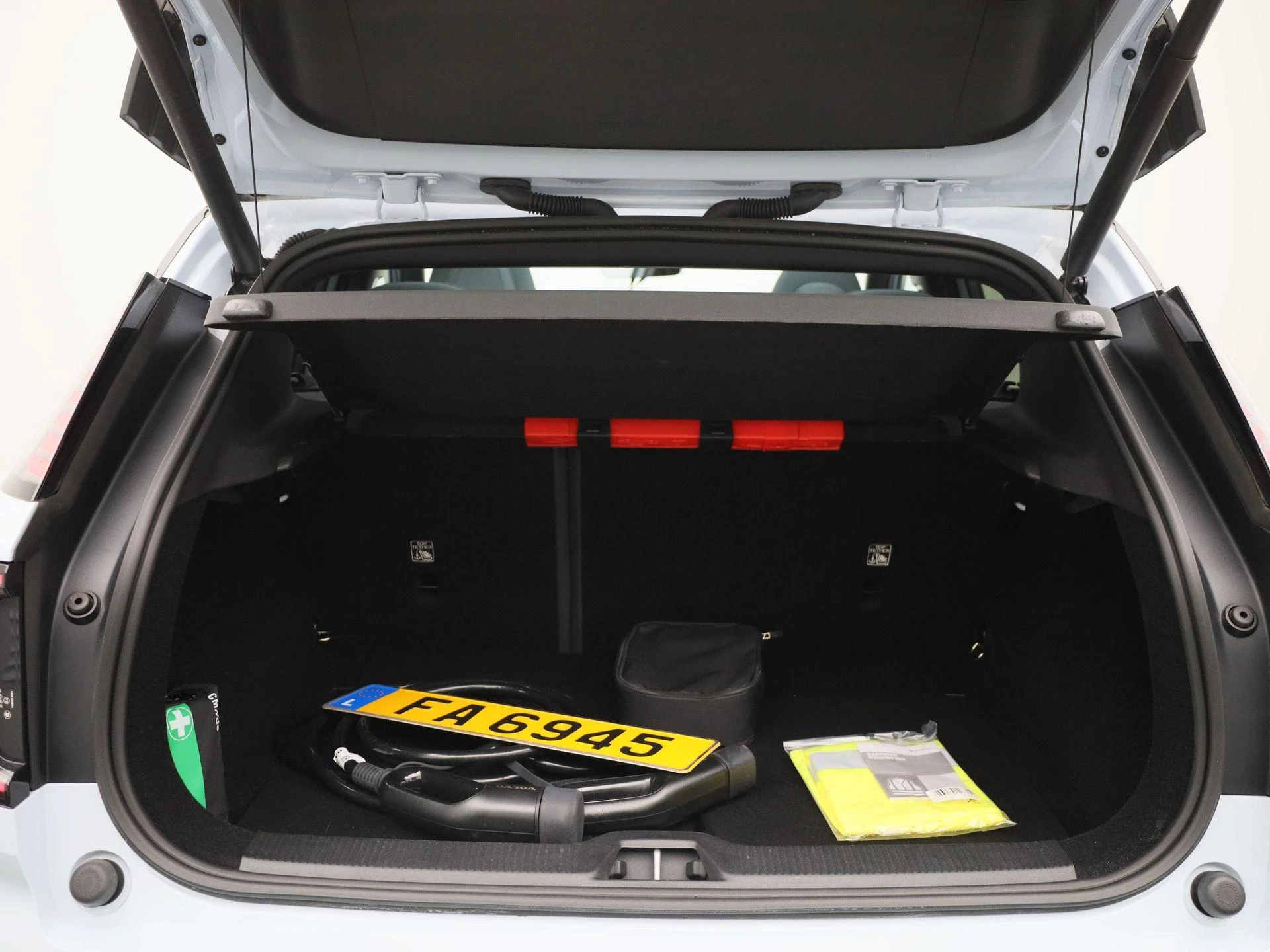 Volvo-EX30-image-12