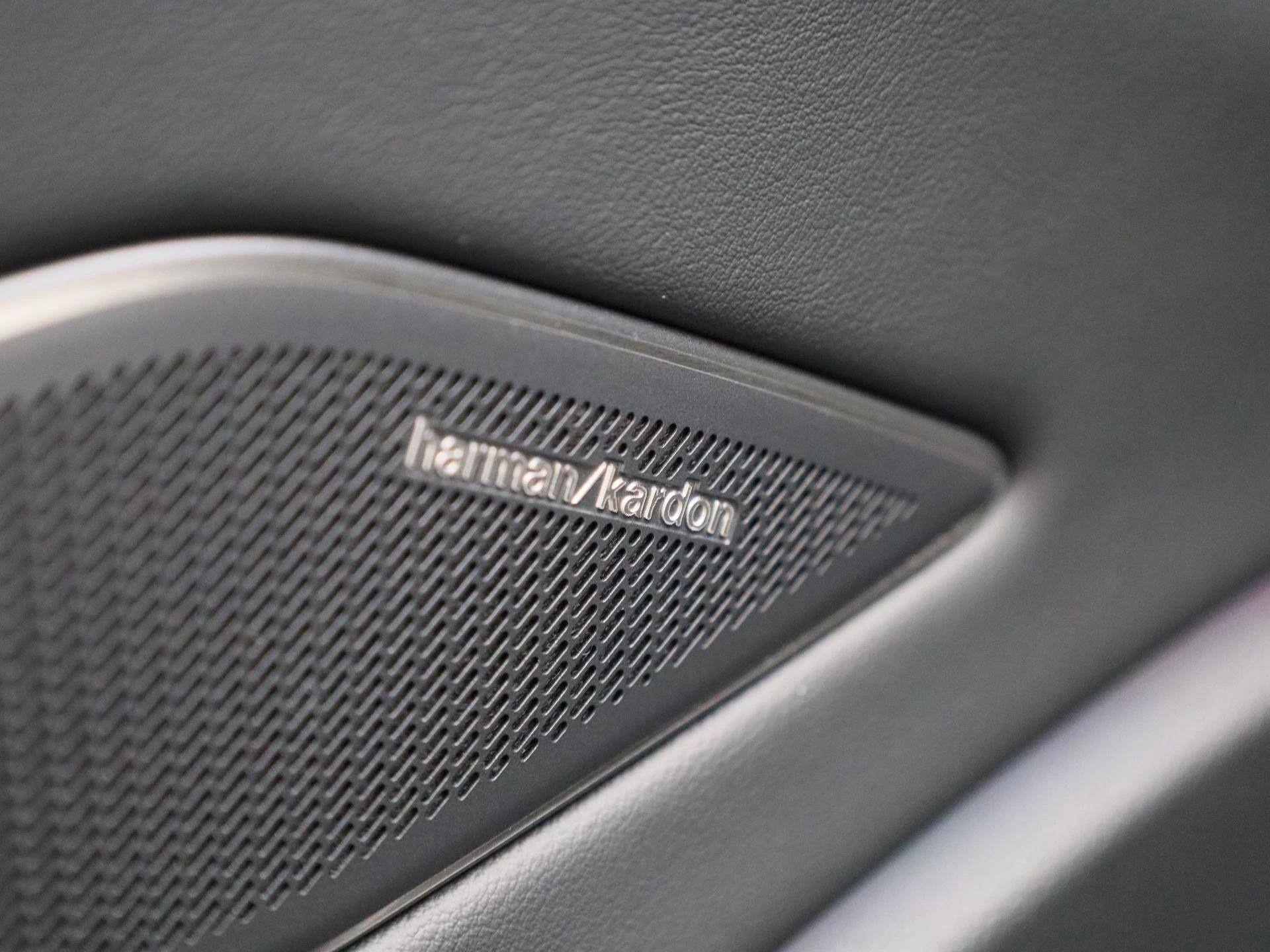 Volkswagen Tiguan 1.5 eHybrid R-Line Edition 272 PK