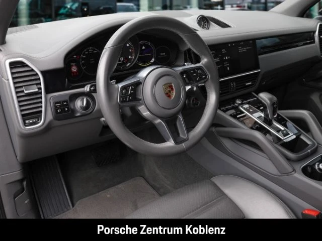 Porsche-Cayenne-image-3