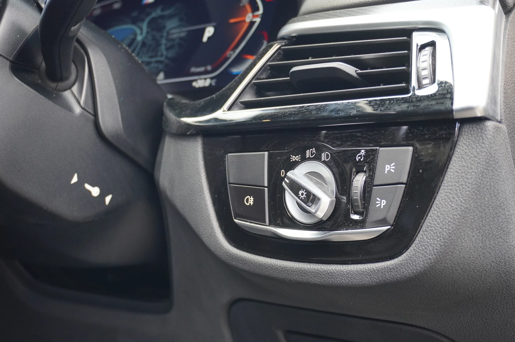 BMW-5 Series-image-31