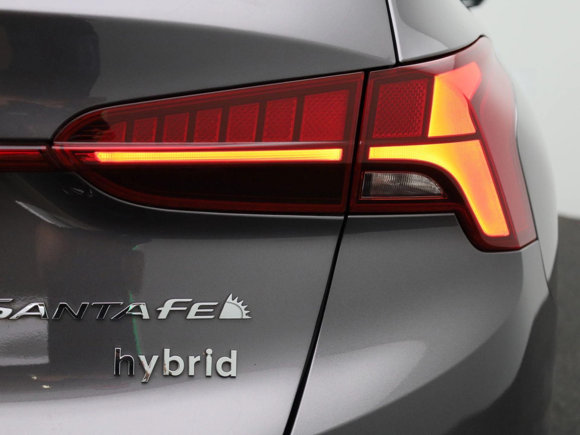 Hyundai Santa Fe 1.6 T-GDI HEV Premium Sky 7p.
