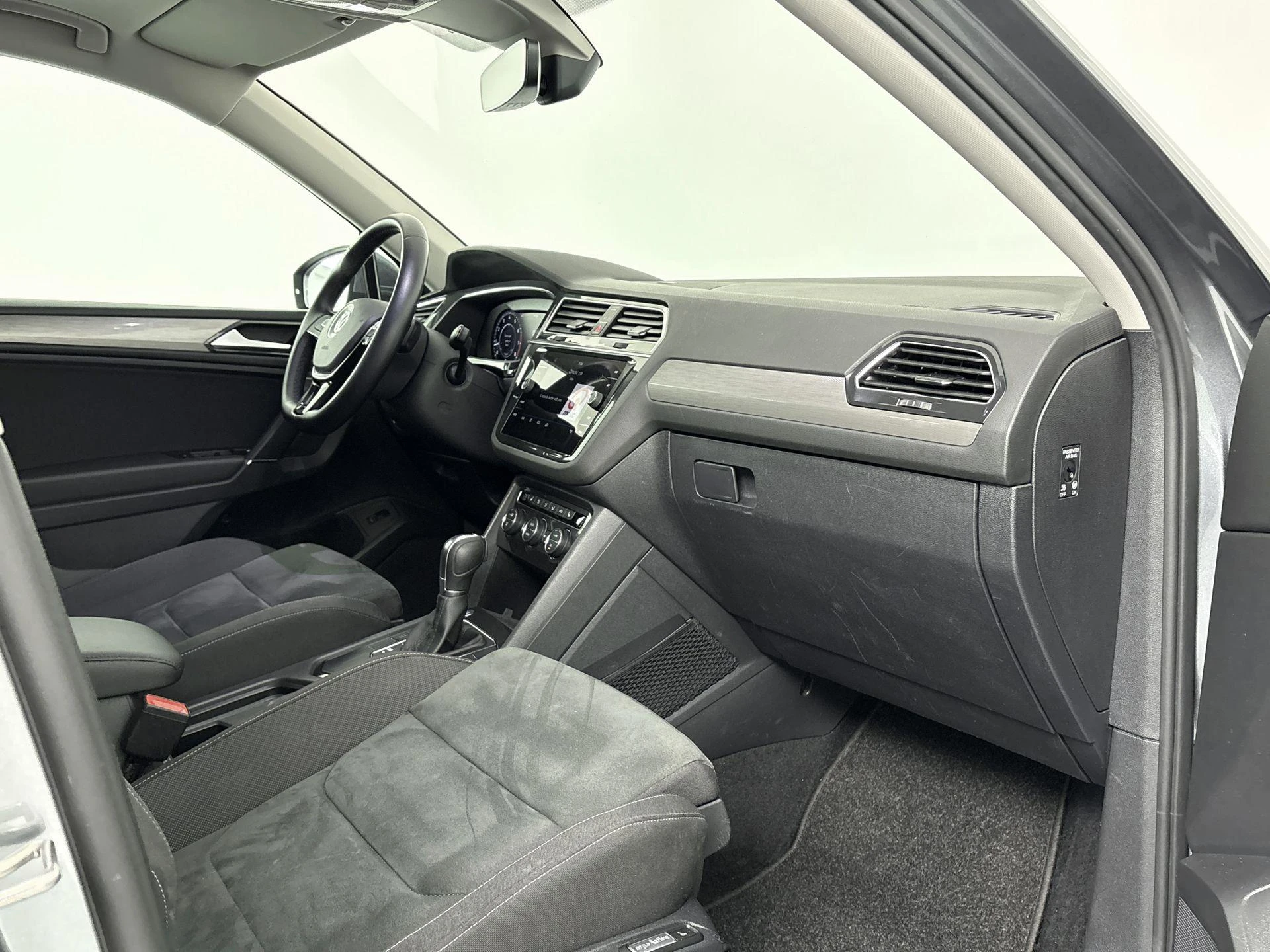 Volkswagen-Tiguan Allspace-image-16