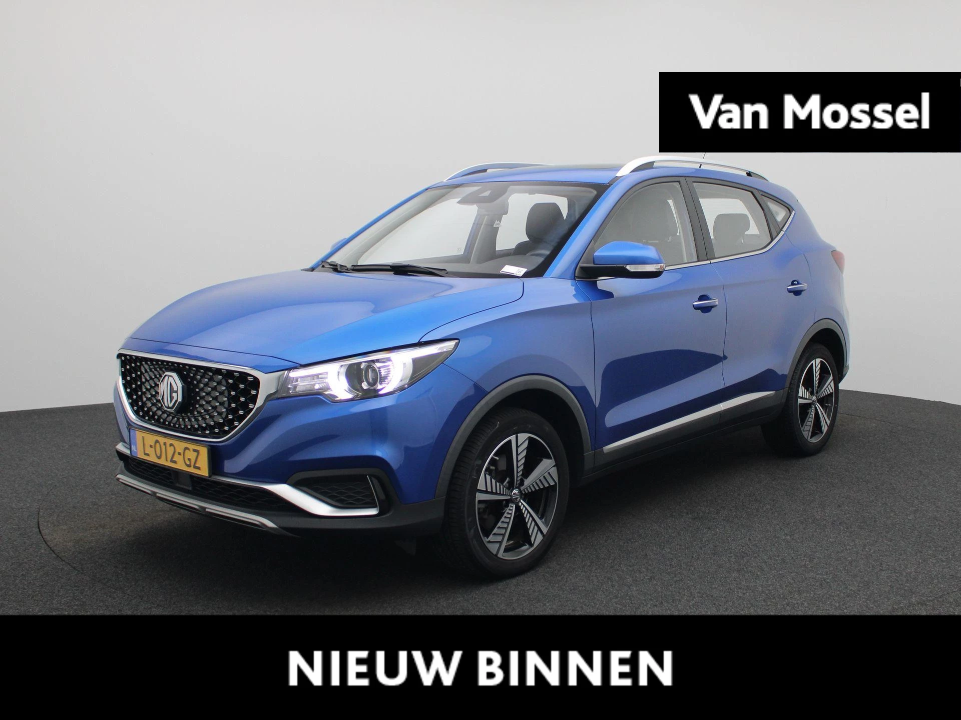 MG-ZS EV-image-0