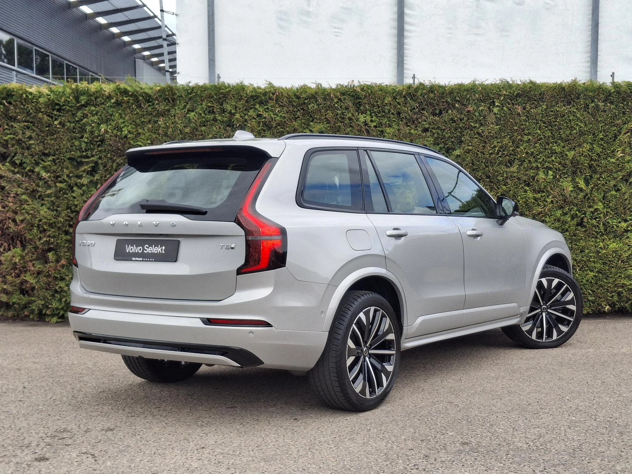 Volvo-XC90-image-1