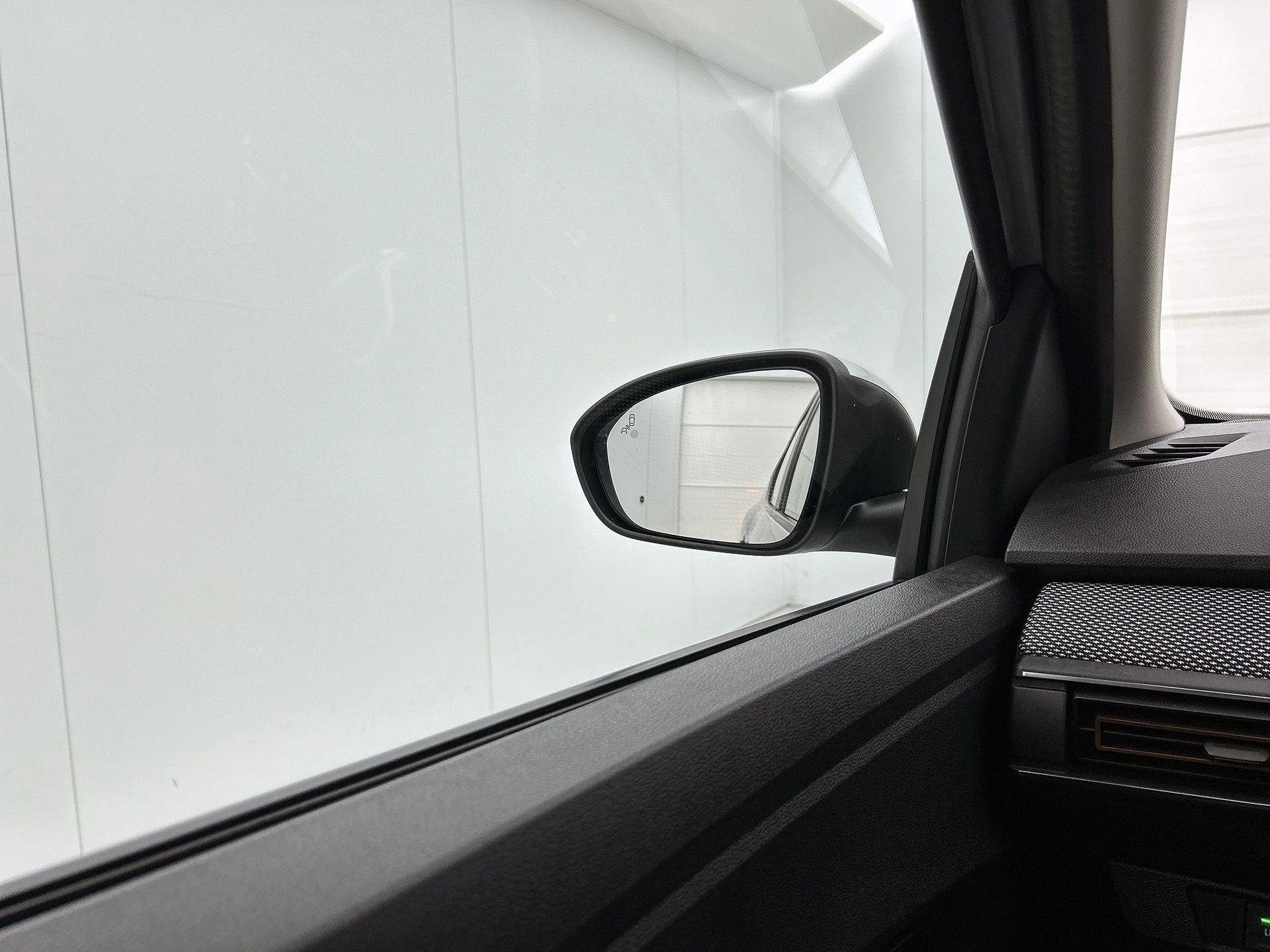 Dacia-Sandero Stepway-image-18