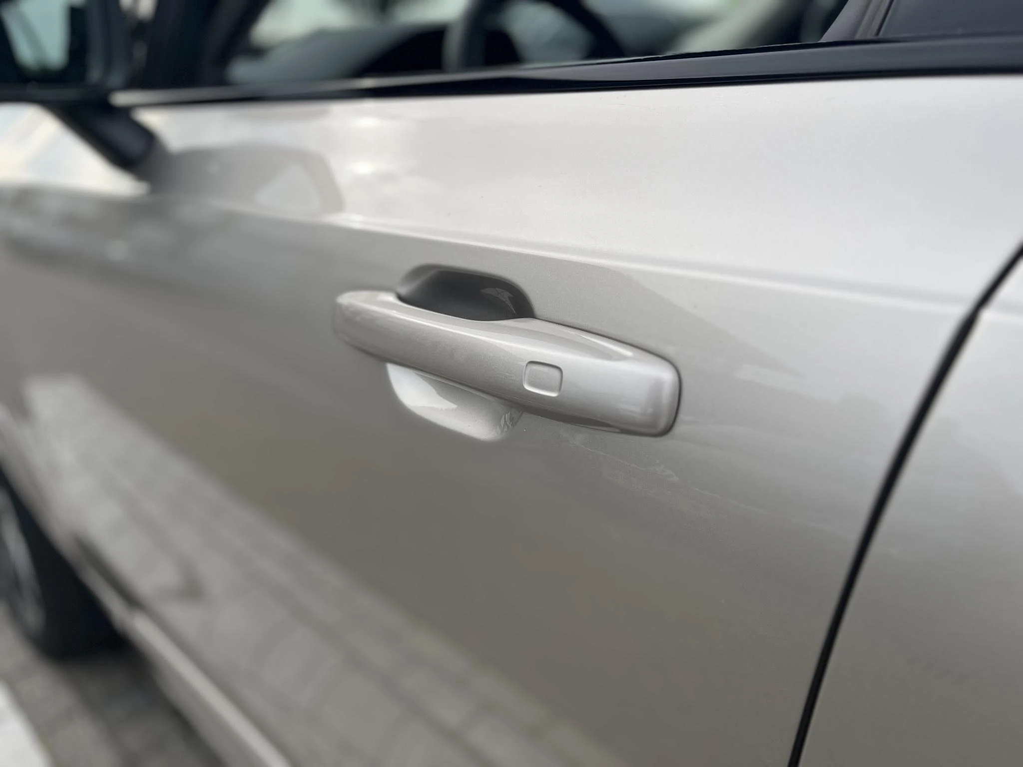 Volvo-XC90-image-3