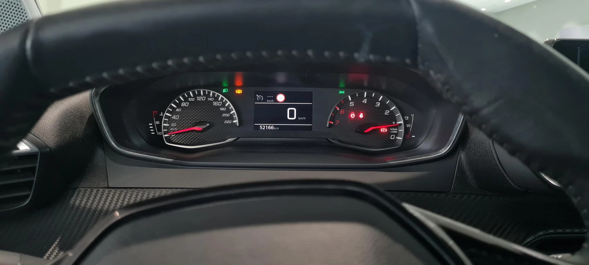 Peugeot-2008-image-19