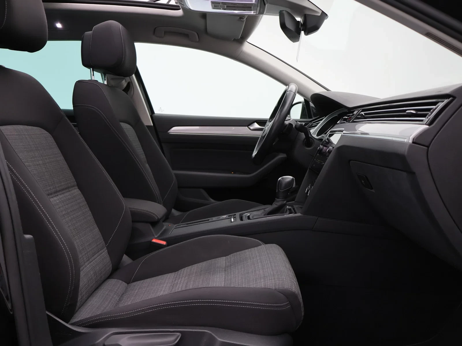 Volkswagen Passat Variant Passat Variant Style 'Business' 1.6 TDI SCR *120 pk *PANO*DSG*ACC*PDC*cruis control