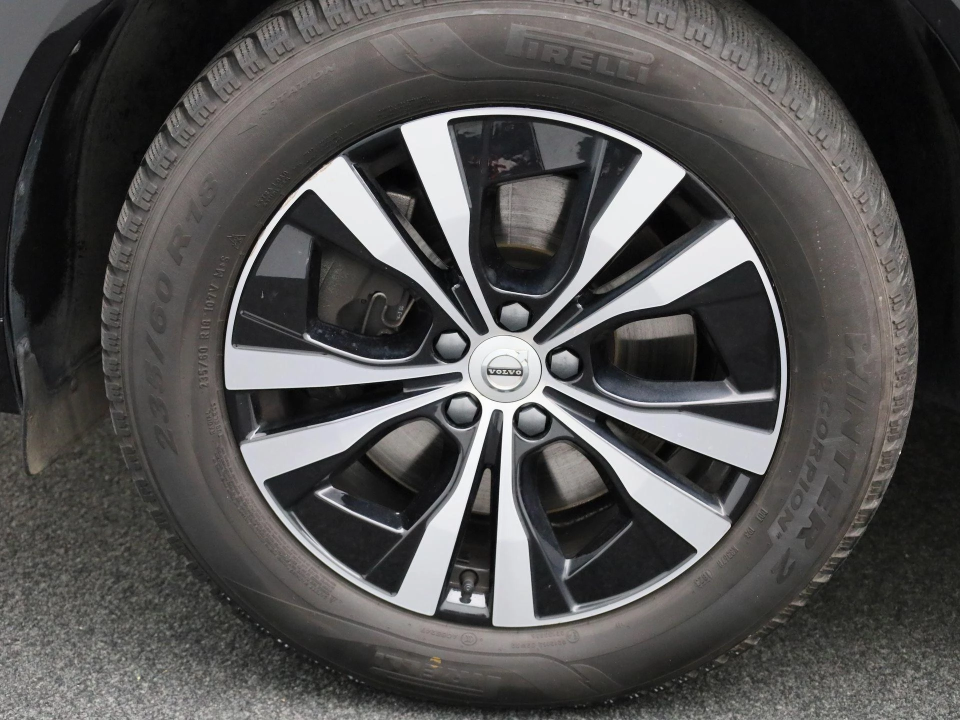 Volvo-XC60-image-12