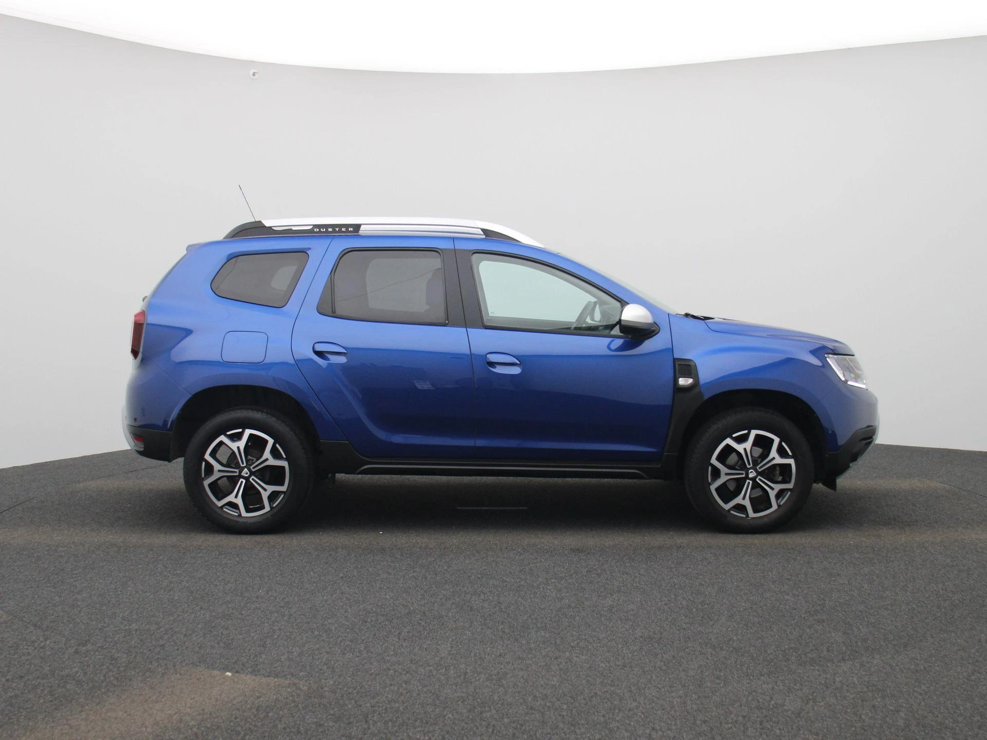 Dacia-Duster-image-8