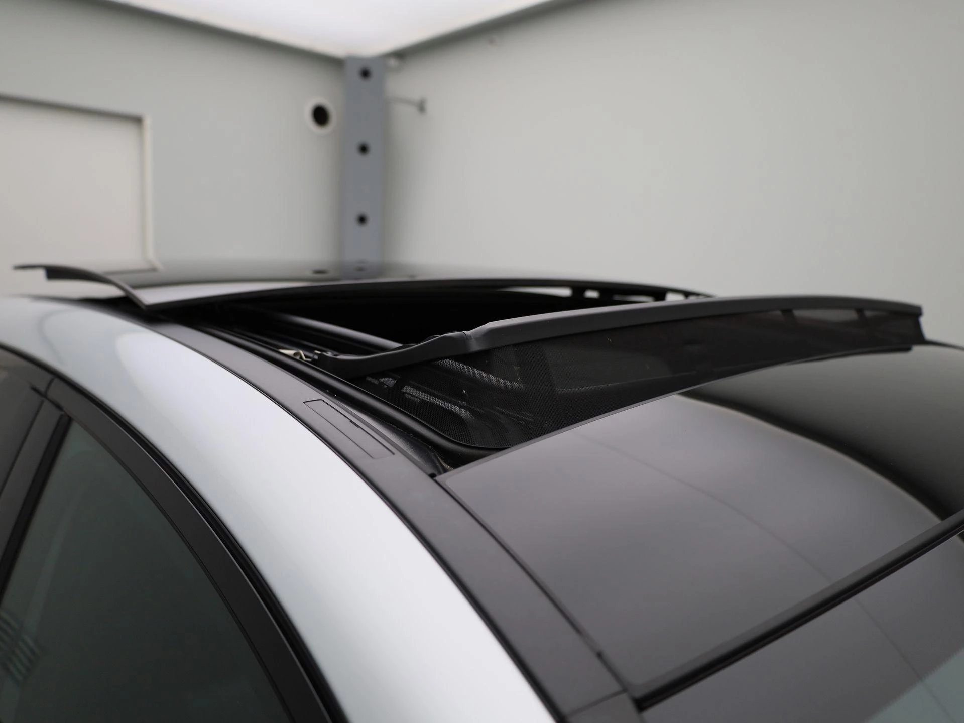 Mercedes-Benz-B-Klasse-image-49