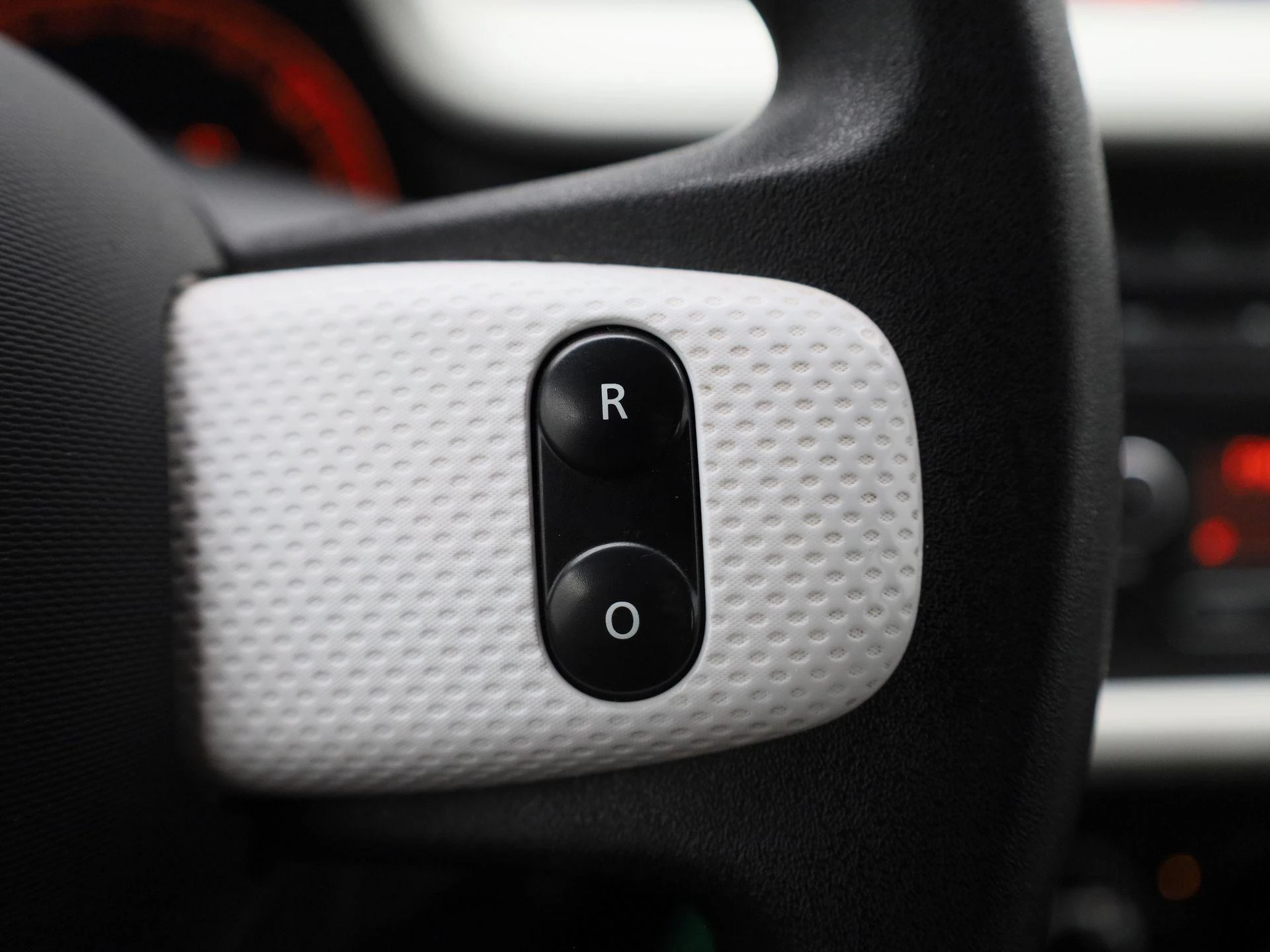 Renault-Twingo-image-20