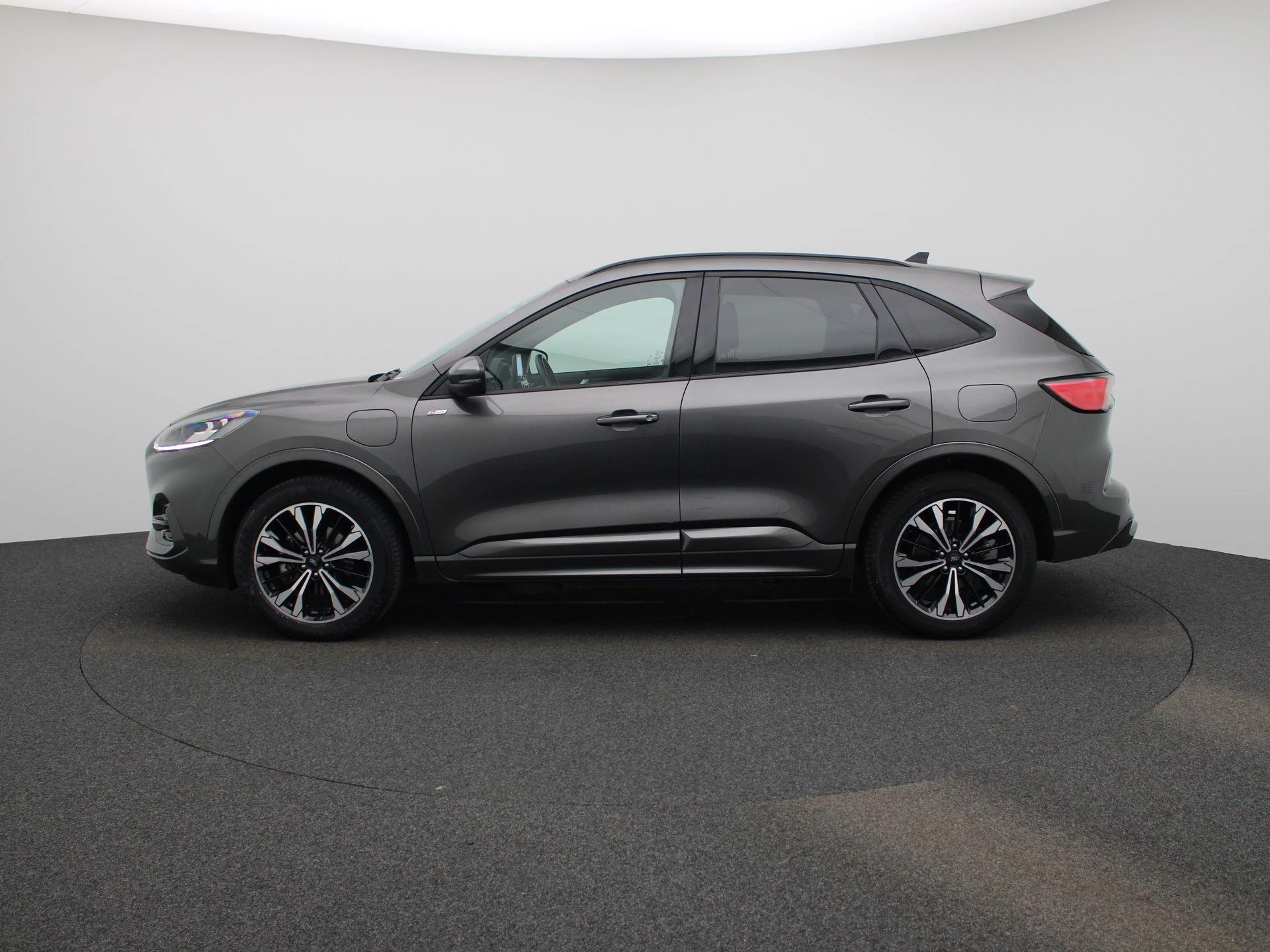 Ford-Kuga-image-3