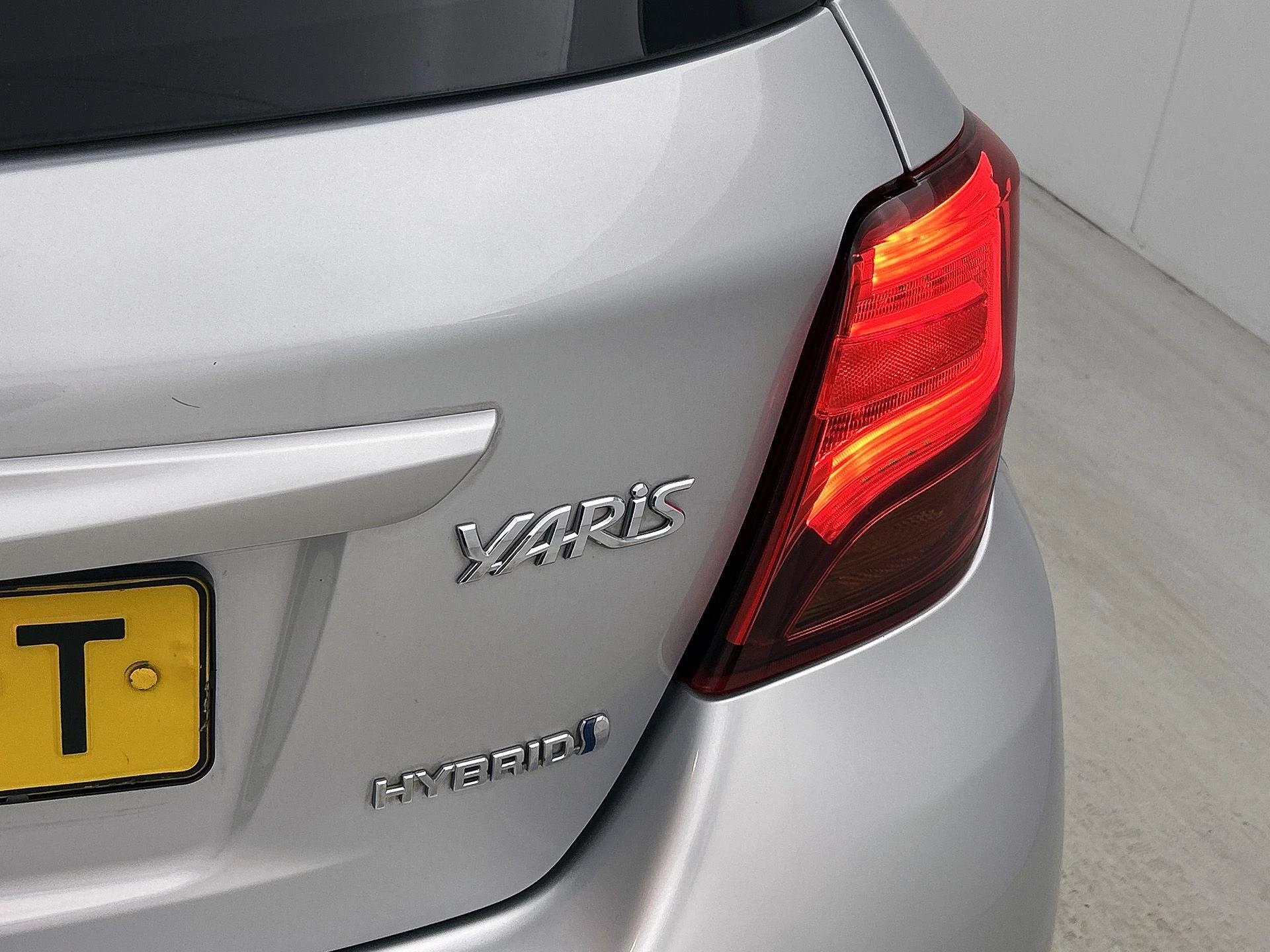 Toyota-Yaris-image-13