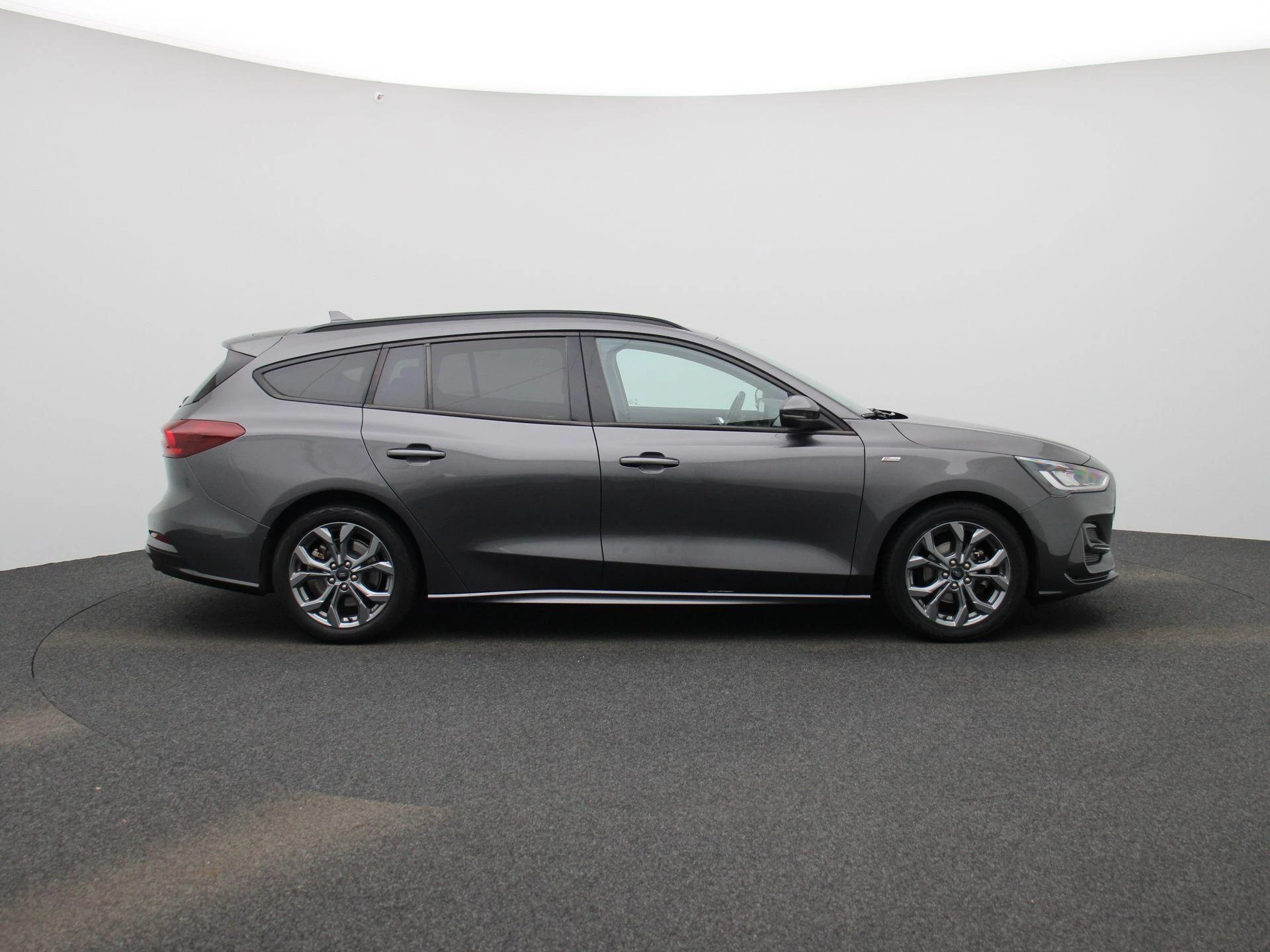 Ford-Focus-image-5