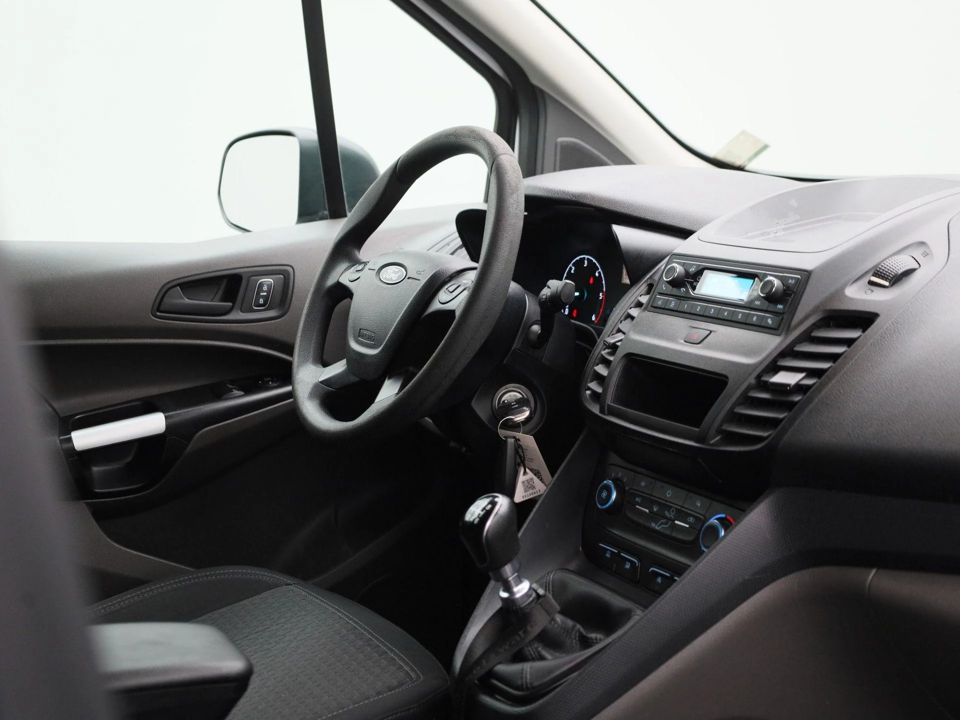 Ford-Transit Connect-image-6