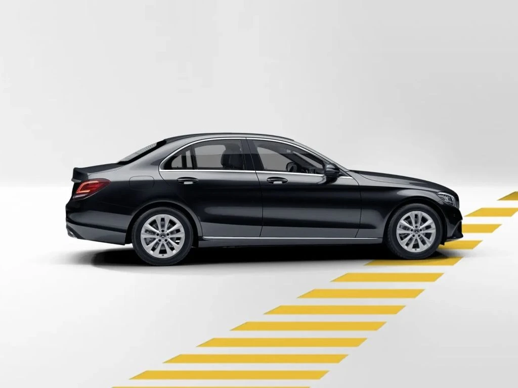 Mercedes-Benz-C-Klasse 180-image-6