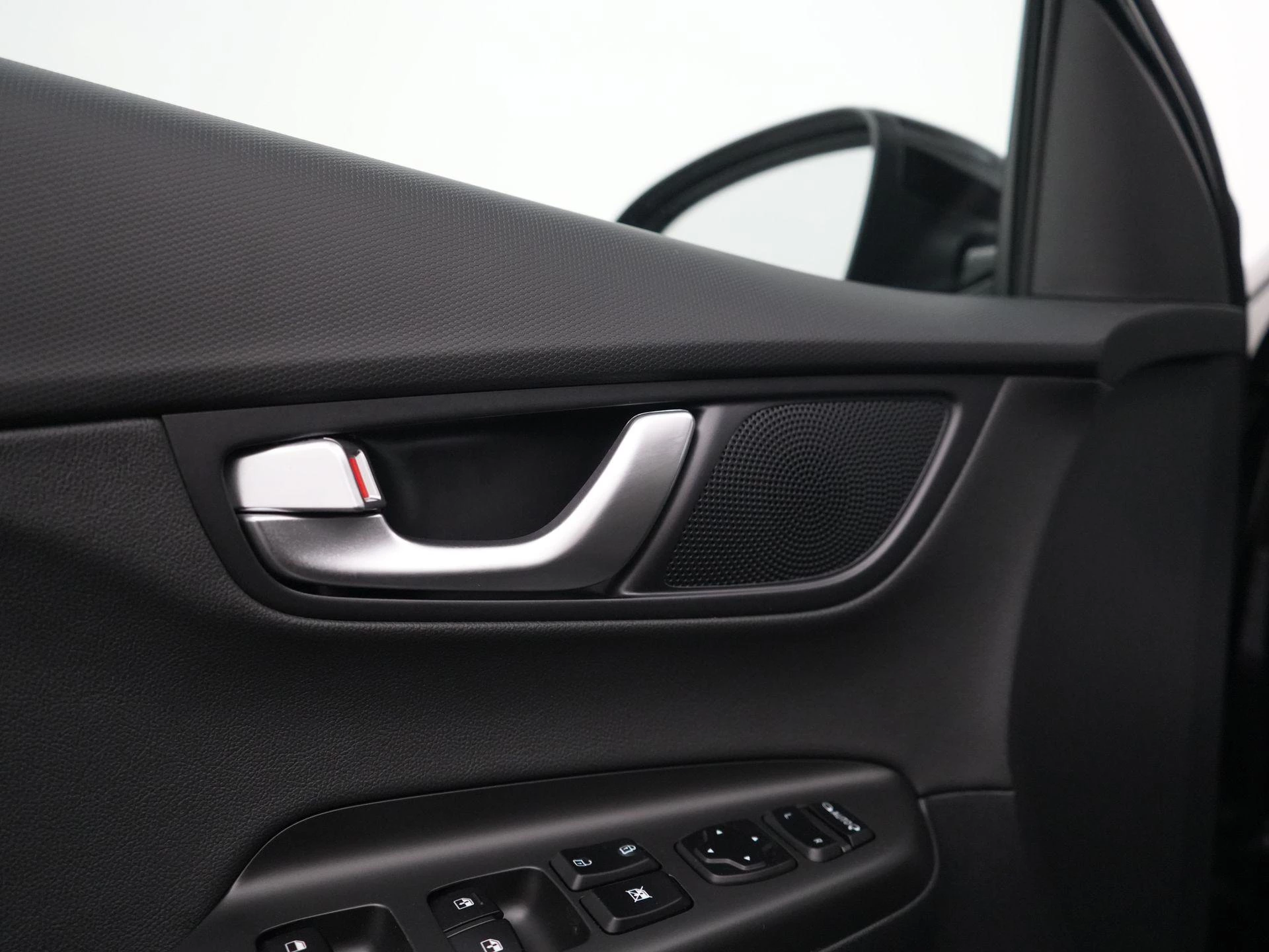 Hyundai Kona EV Premium 64 kWh
