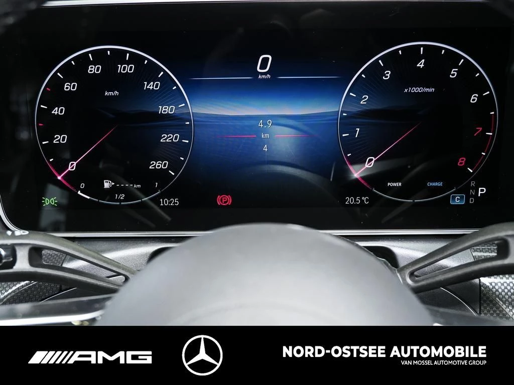 Mercedes-Benz C-Klasse 200 T AMG NIGHT PANO AHK DISTRONIC DIGITAL-L. AMG Line