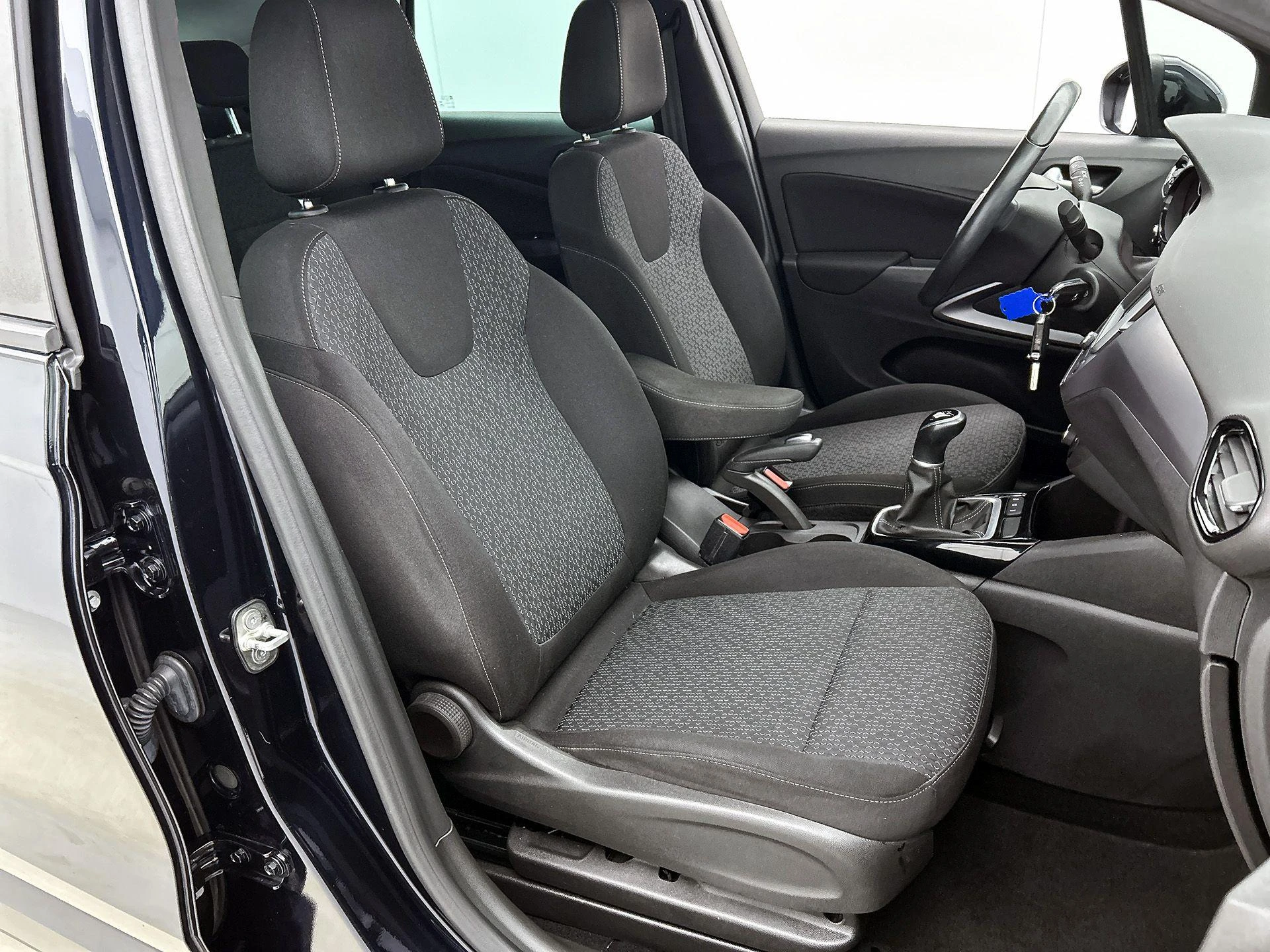 Opel-Crossland X-image-31