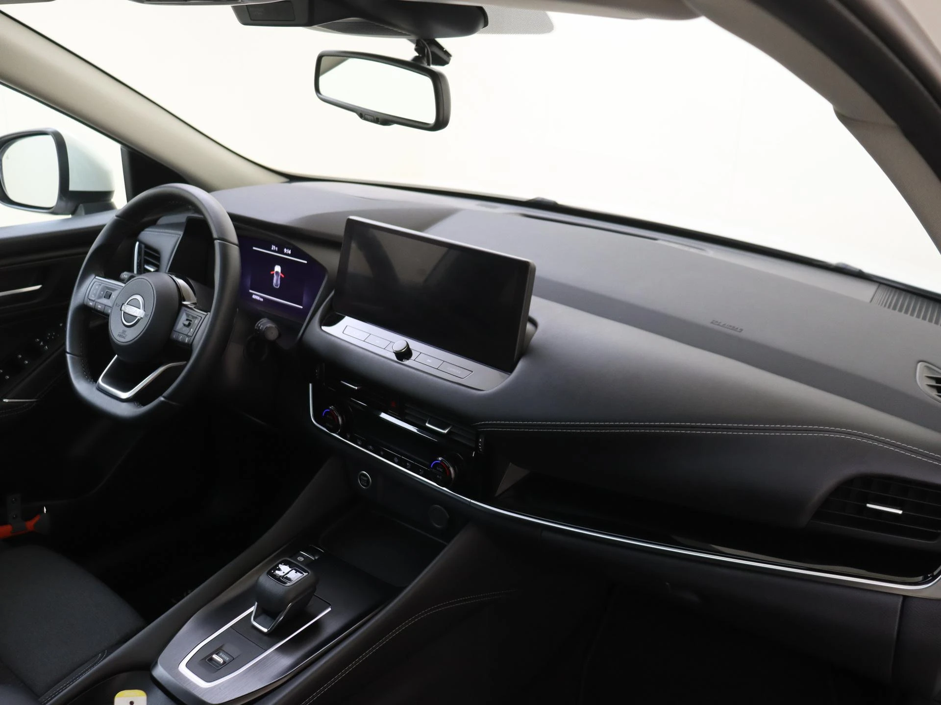 Nissan QASHQAI 1.3 MHEV Xtronic N-Connecta