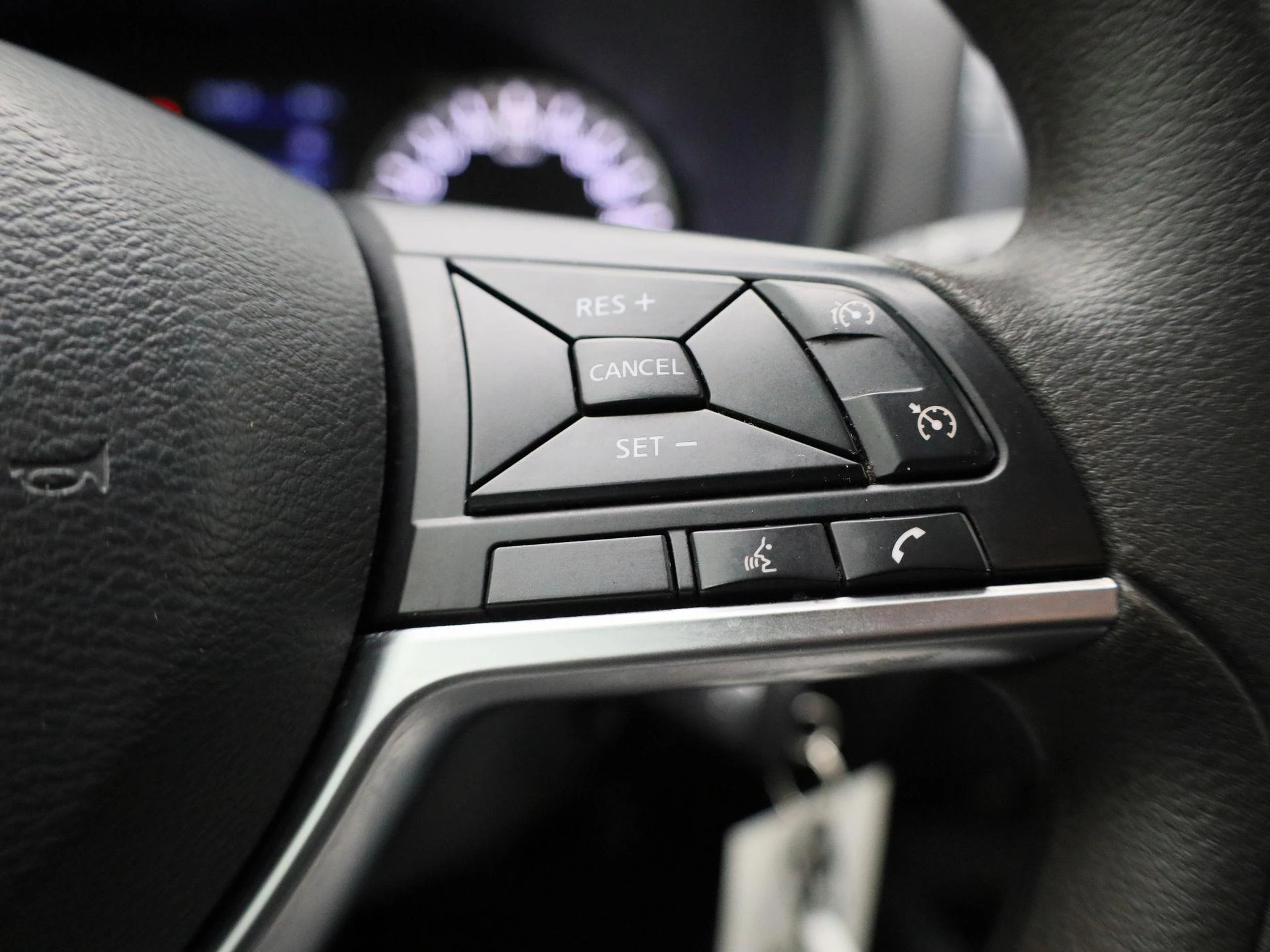 Nissan-Juke-image-14