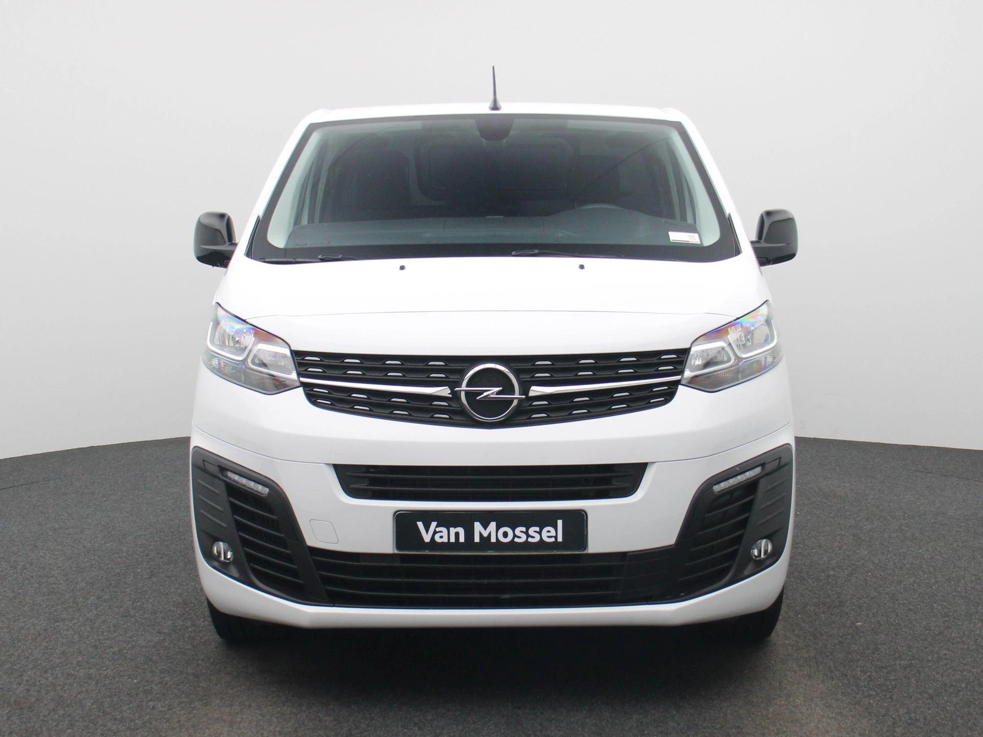 Opel Vivaro 2.0 Turbo 106kW L3H1